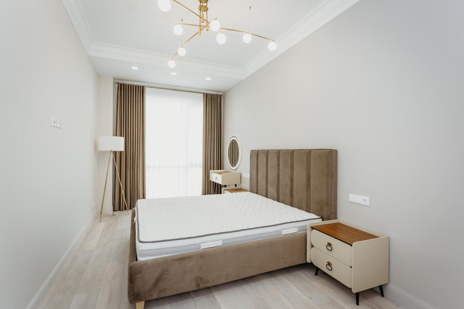 OLD TOWN Residence Columna