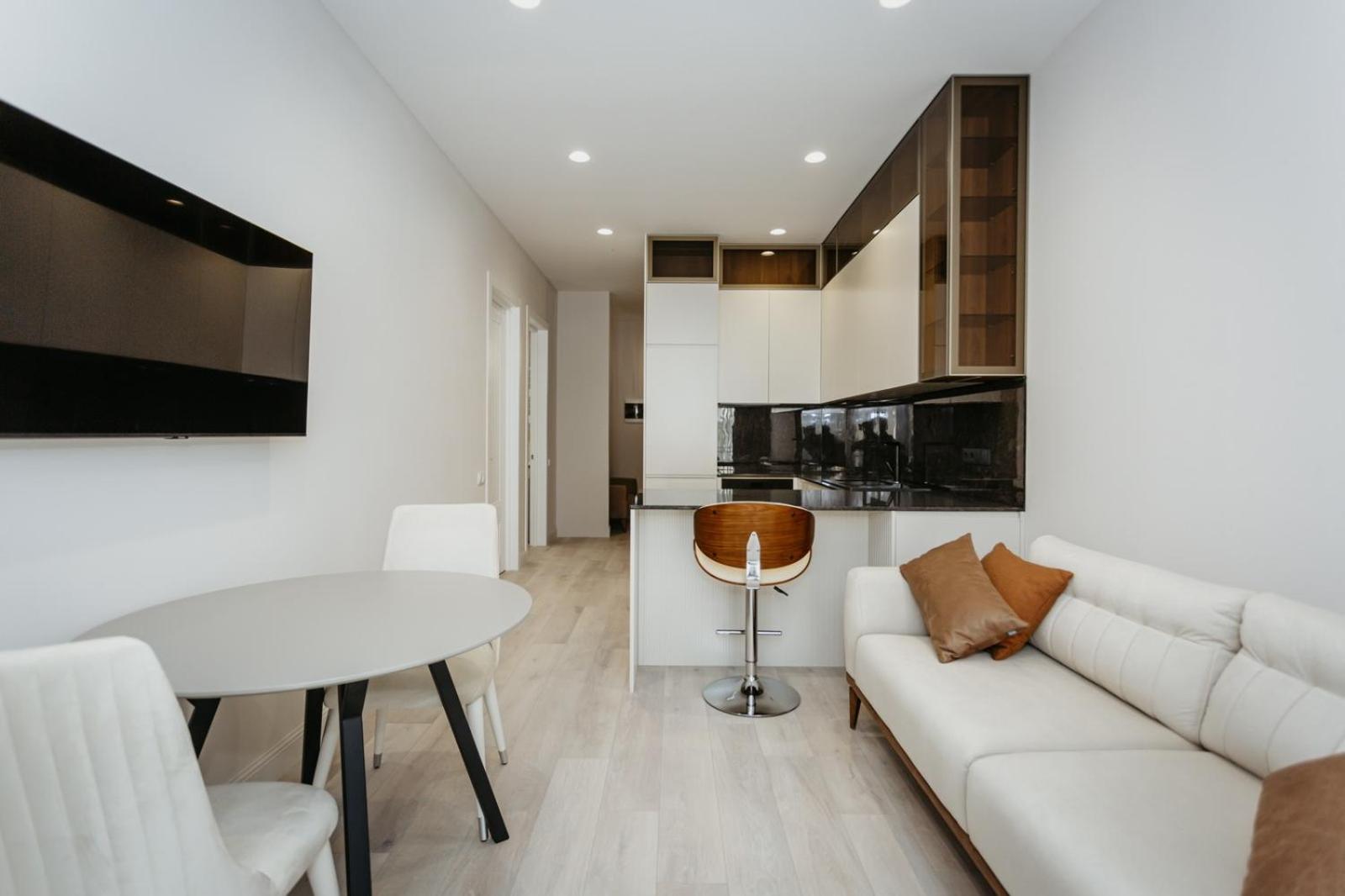 OLD TOWN Residence Columna