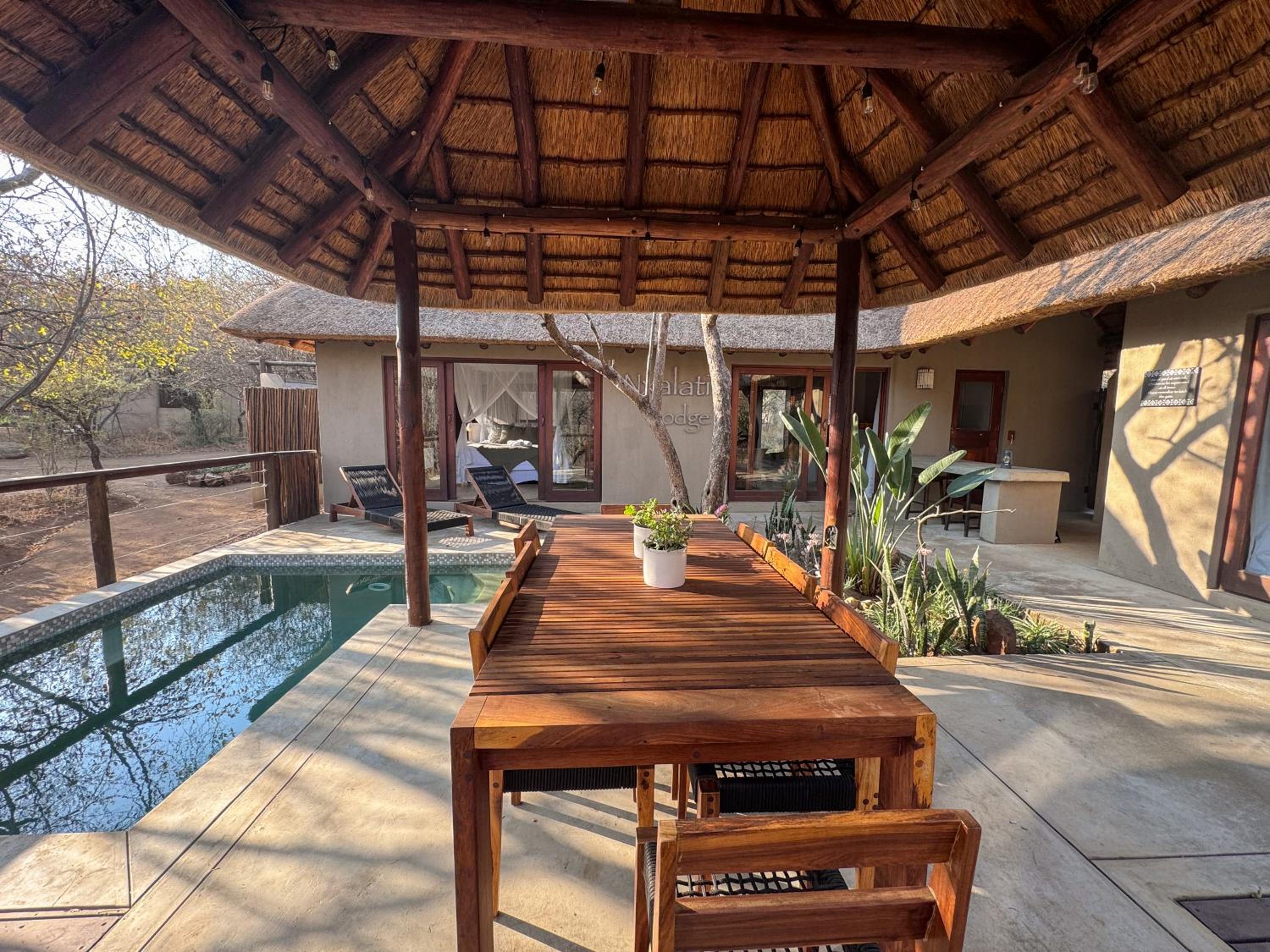 Raptors Lodge - NXALATI