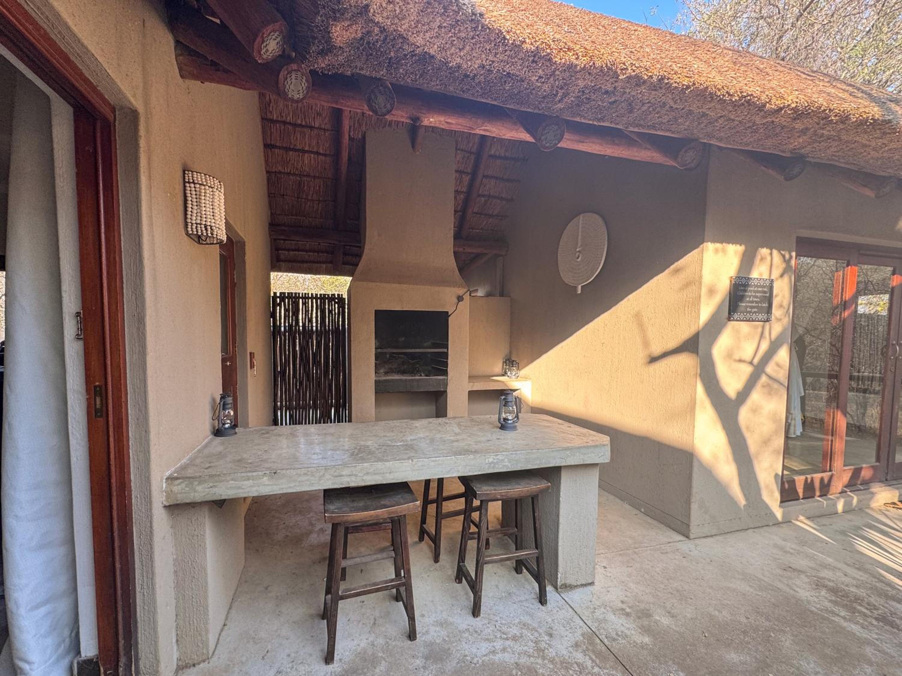 Raptors Lodge - NXALATI