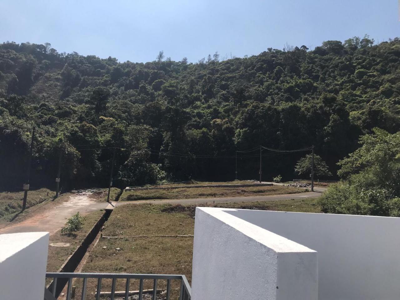 White House Villa view 2