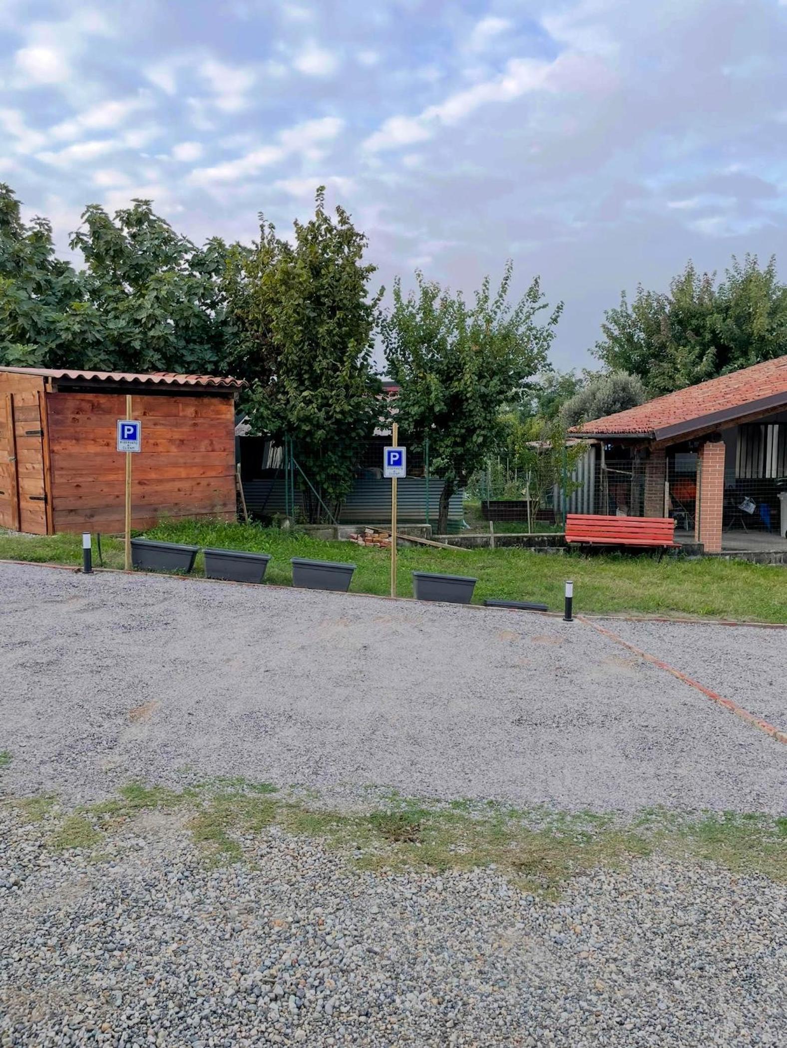 Casa Fioroni Langhe Apartments