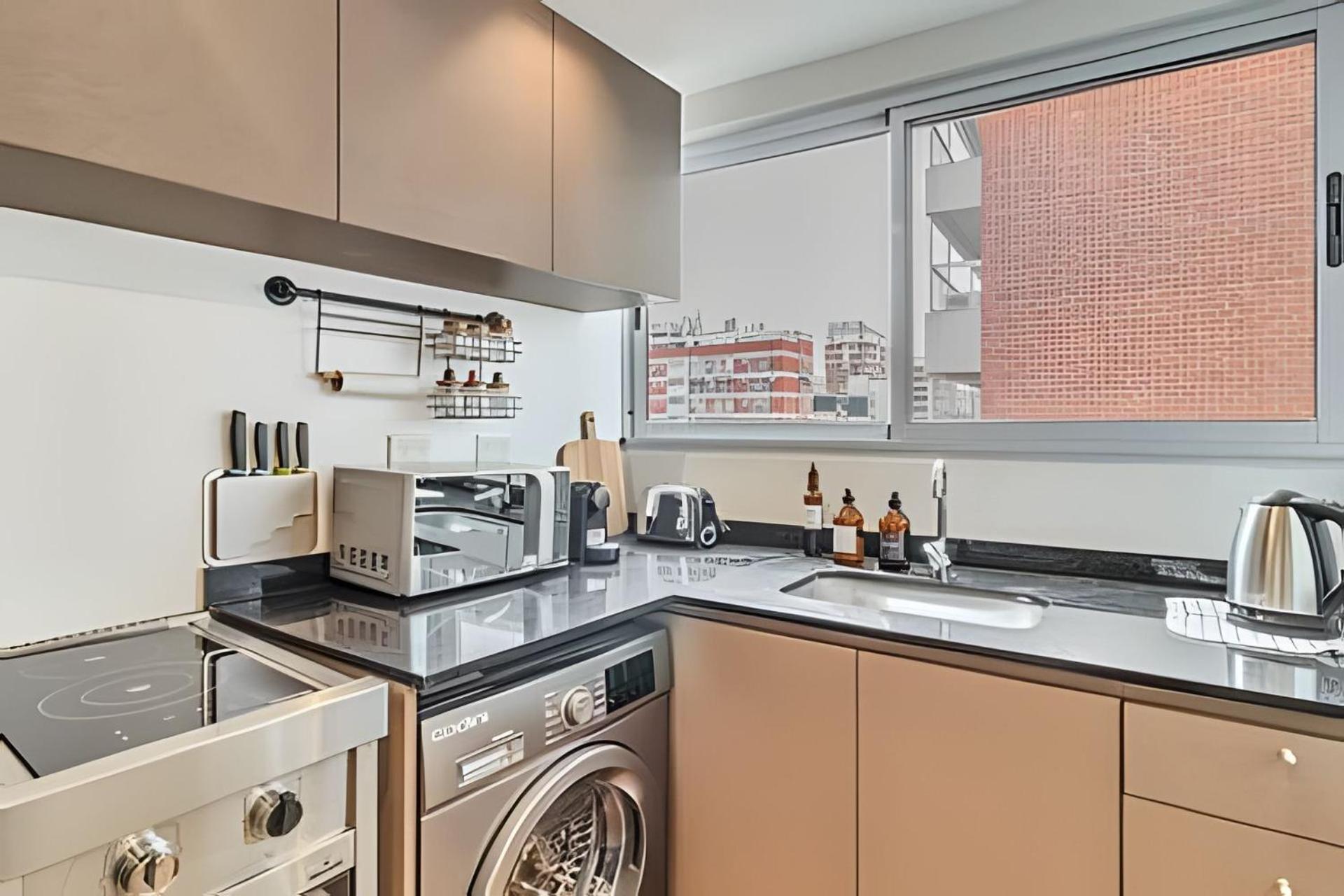 Gran Apt. Cerca de Av. Libertador y Alto Palermo