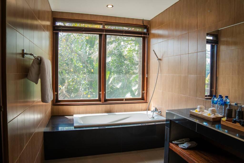 Spacious 2 Bedroom Private Pool Villas