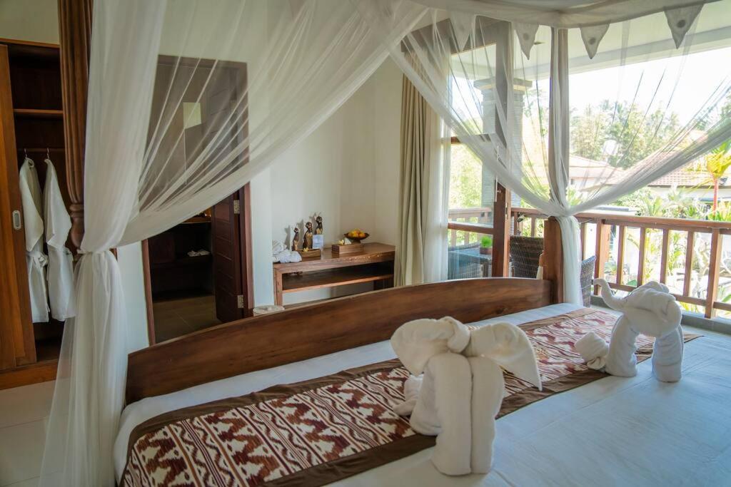 Spacious 2 Bedroom Private Pool Villas