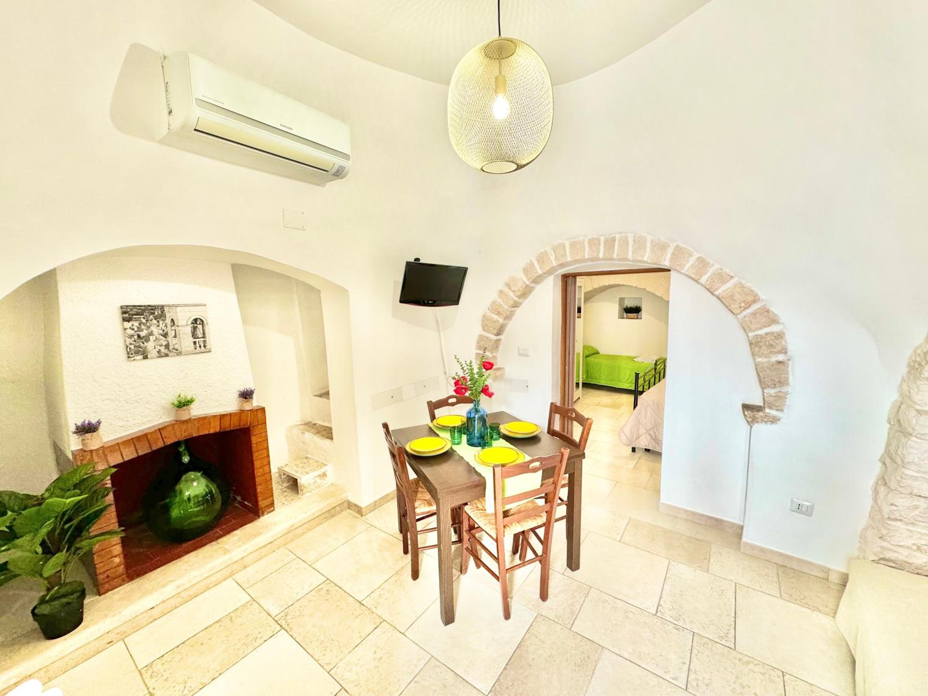 Trulli Moon view 3