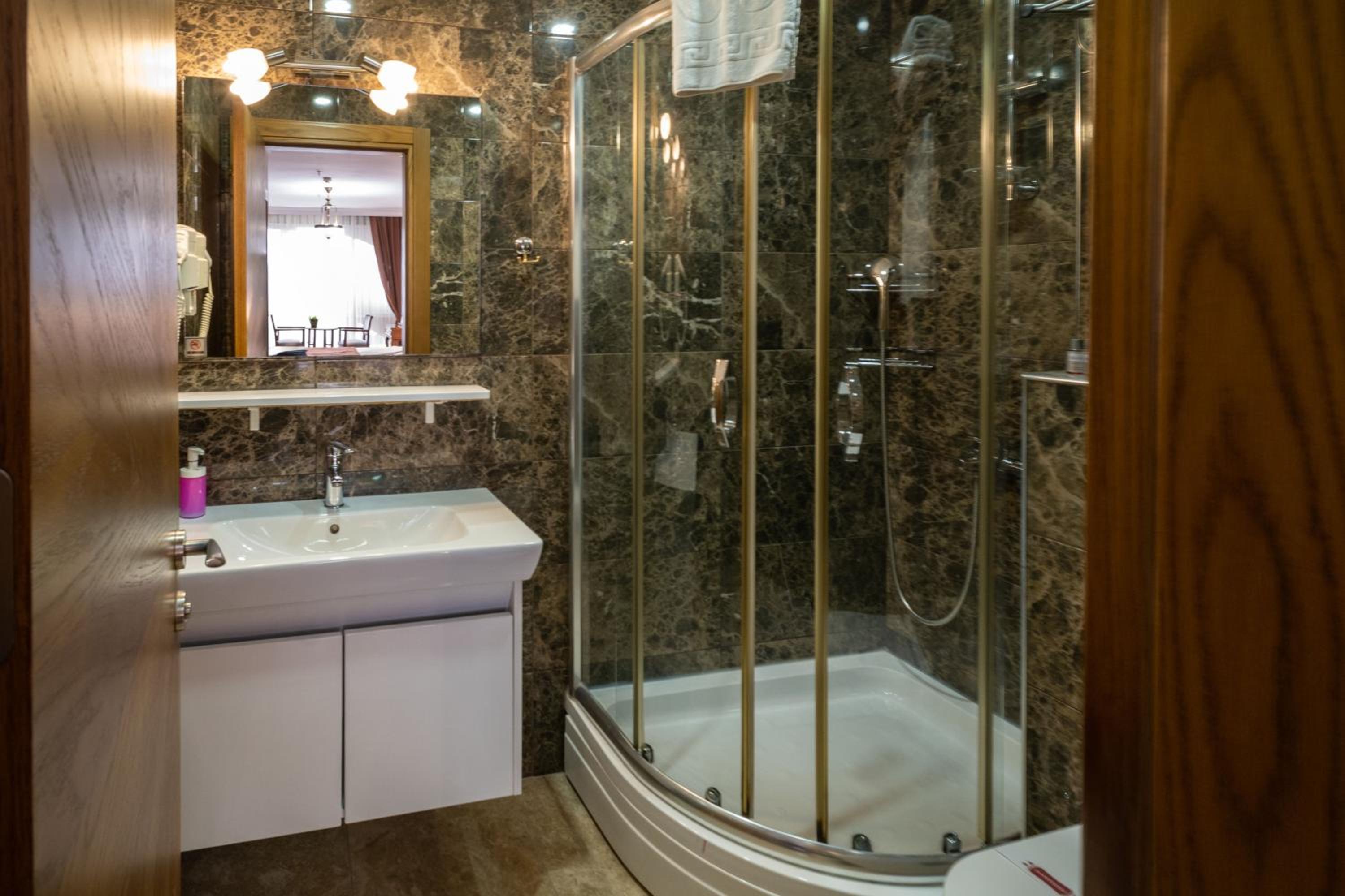 Hotel Blisstanbul becomes Blisstanbul Otel. - Image 32