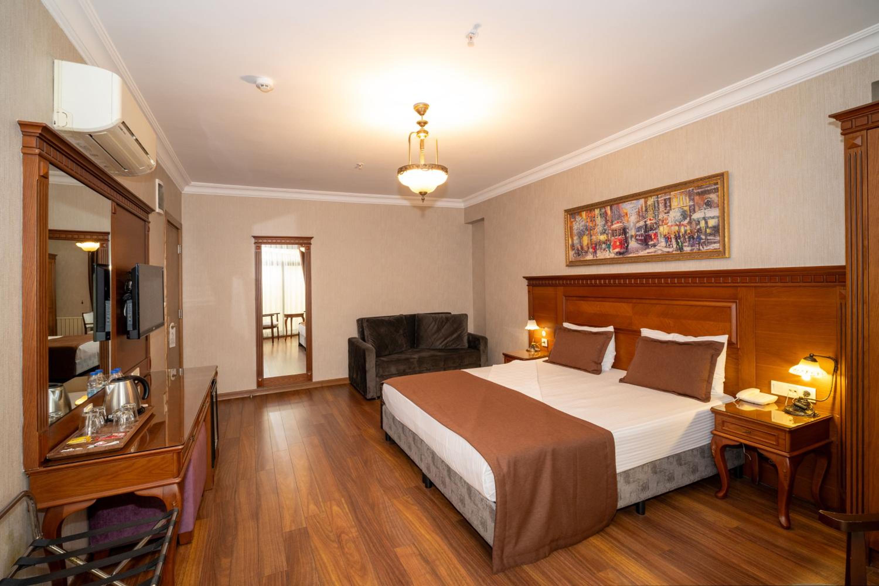 Hotel Blisstanbul becomes Blisstanbul Otel. - Image 24