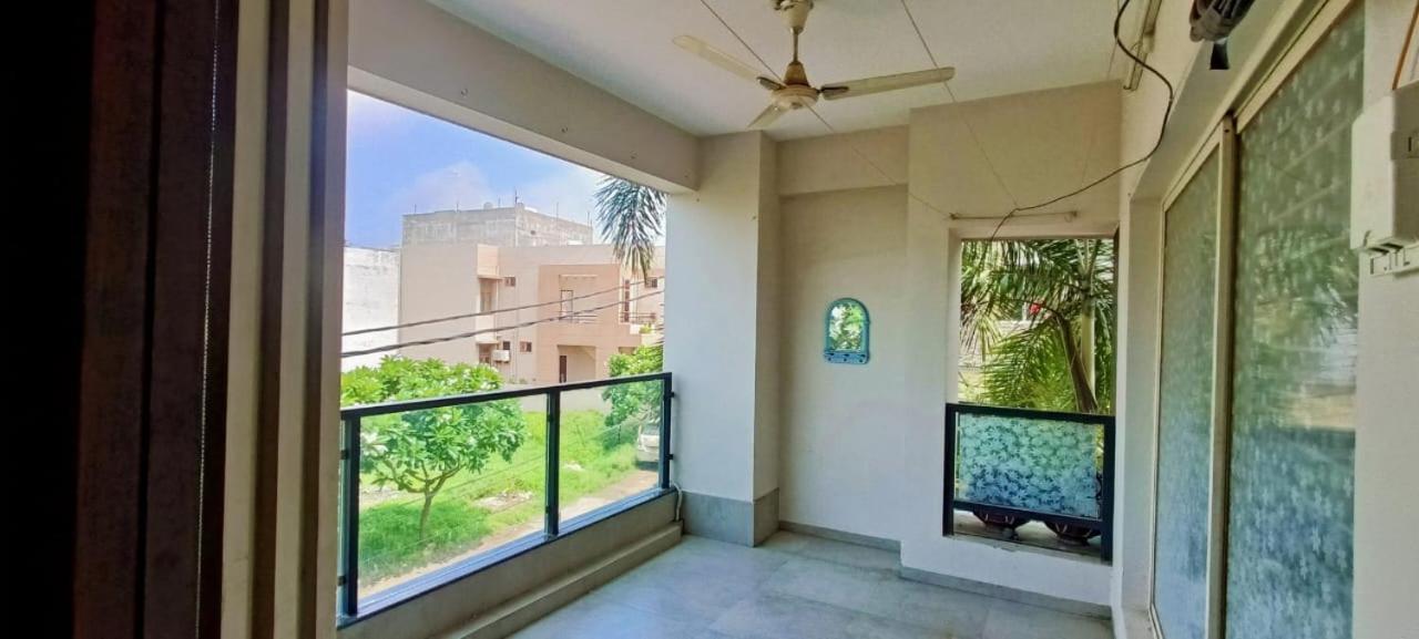 Gulmohar Villa