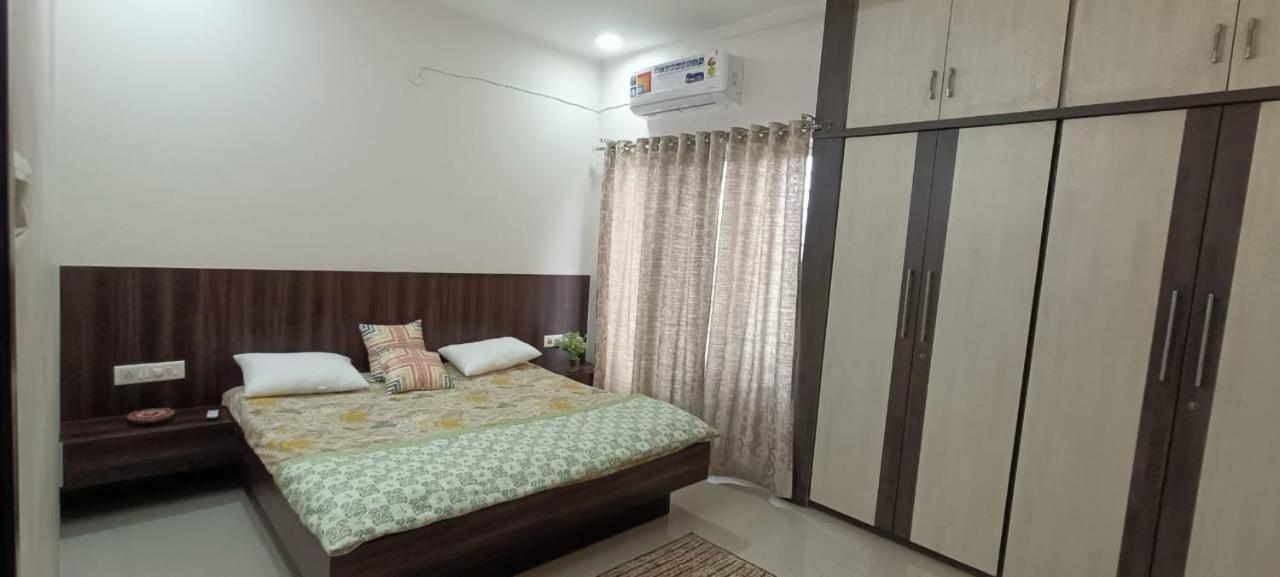Gulmohar Villa