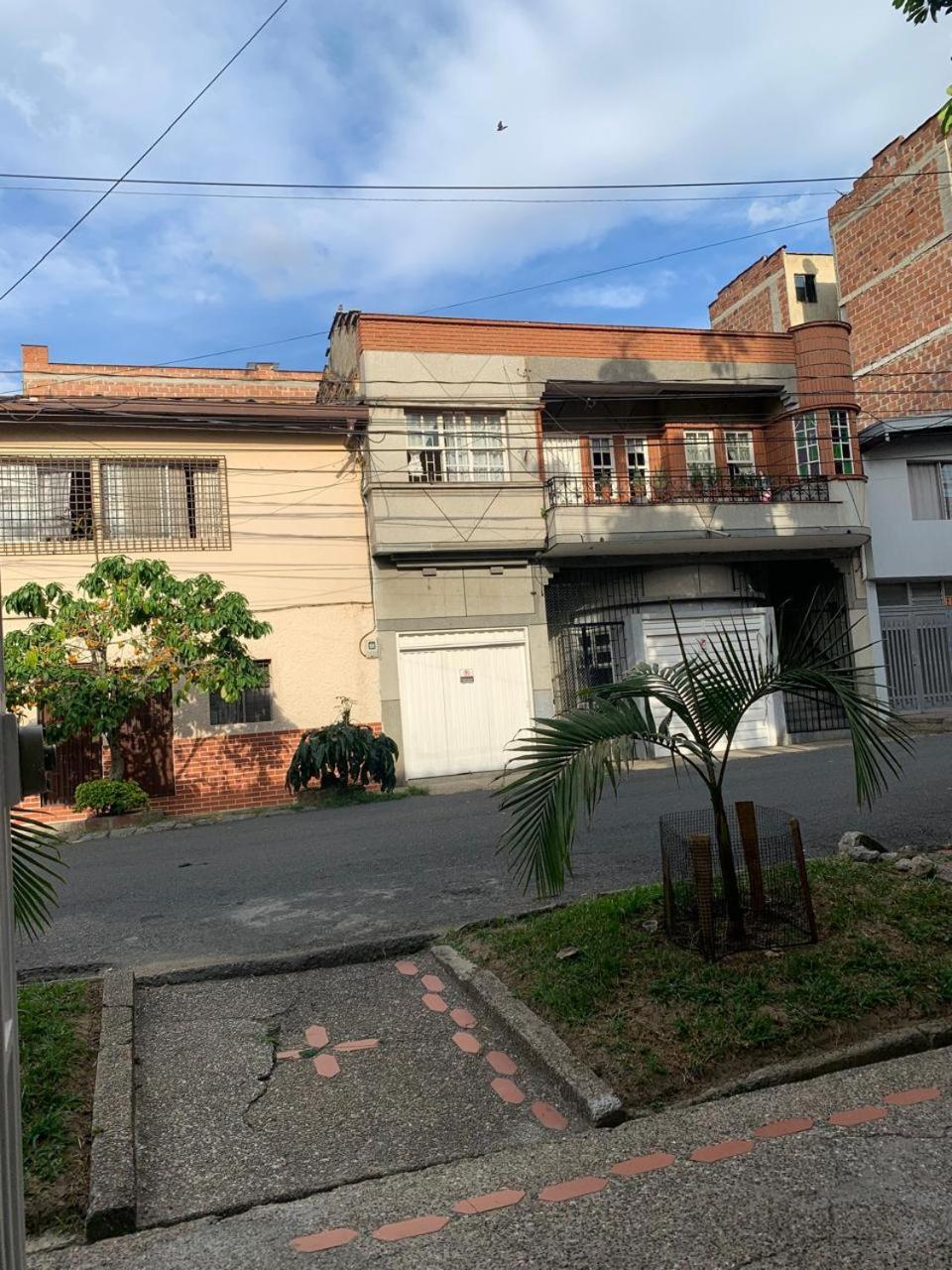 Hostal CasaBlanca, Laureles Estadio
