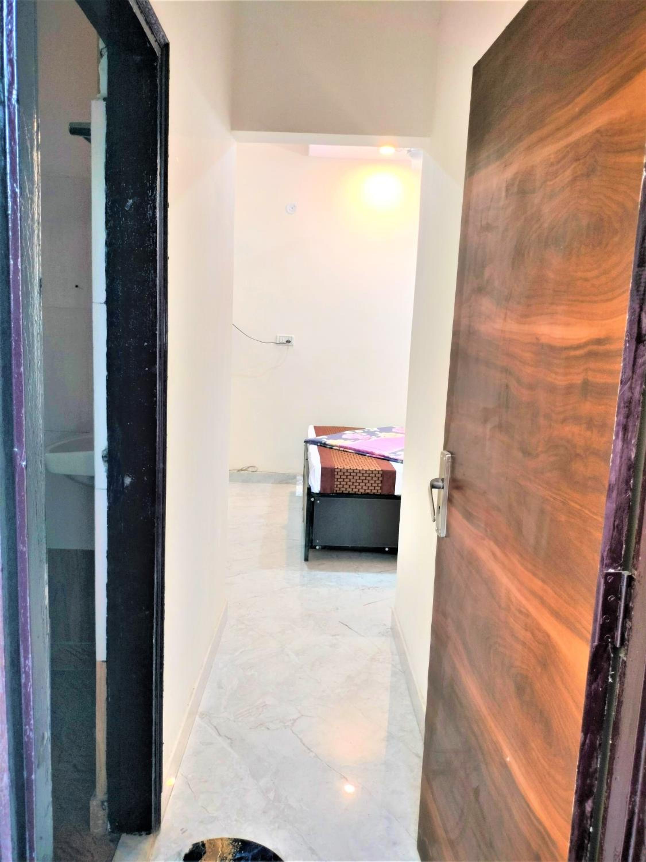 Comfort Inn Hotel,New Delhi Mayur Vihar Noida