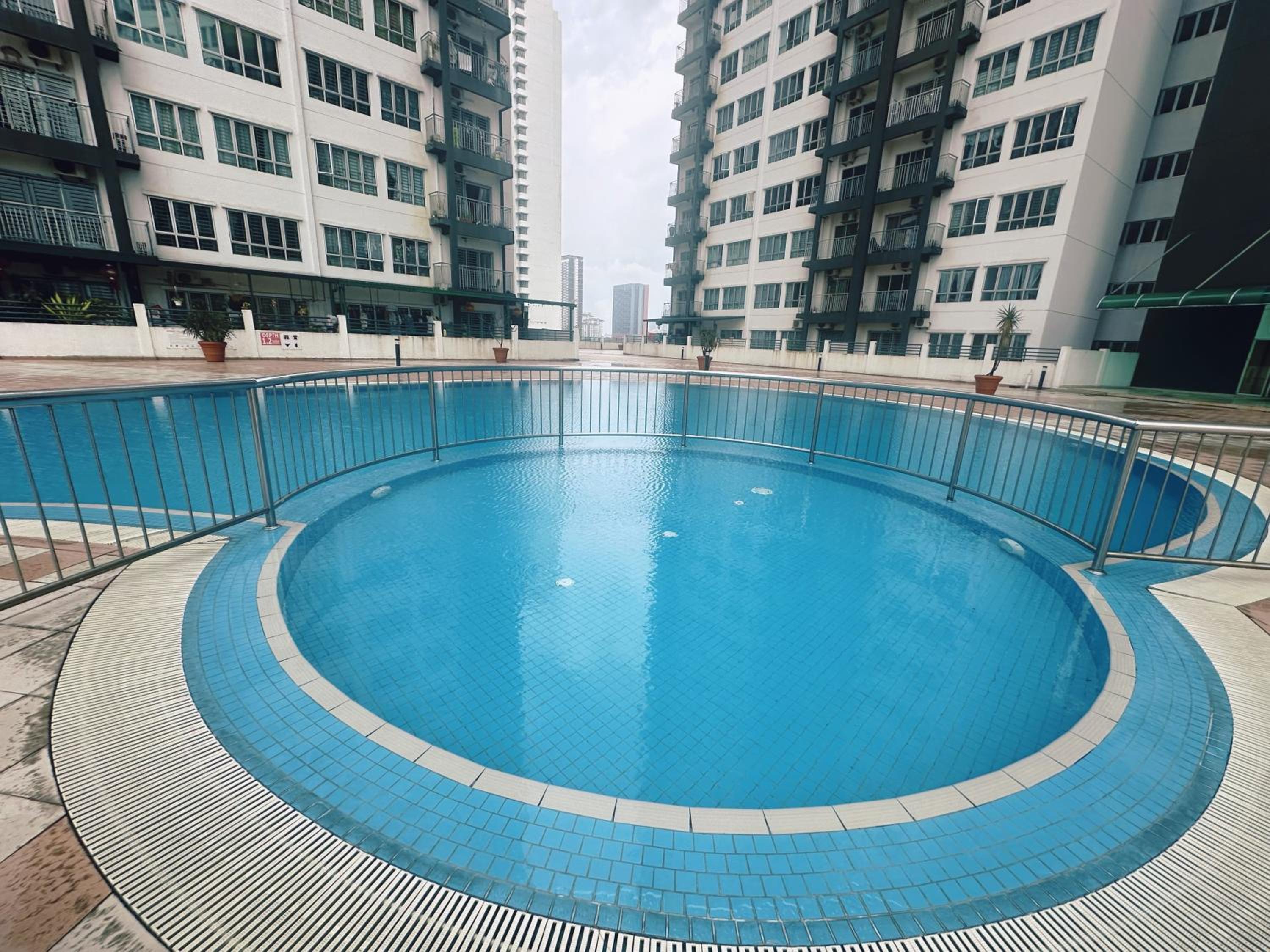 Bukit Jalil 9 pax, OUG, Old Klang Road, Midvalley, Pavilion 2, Puchong, Kuala Lumpur