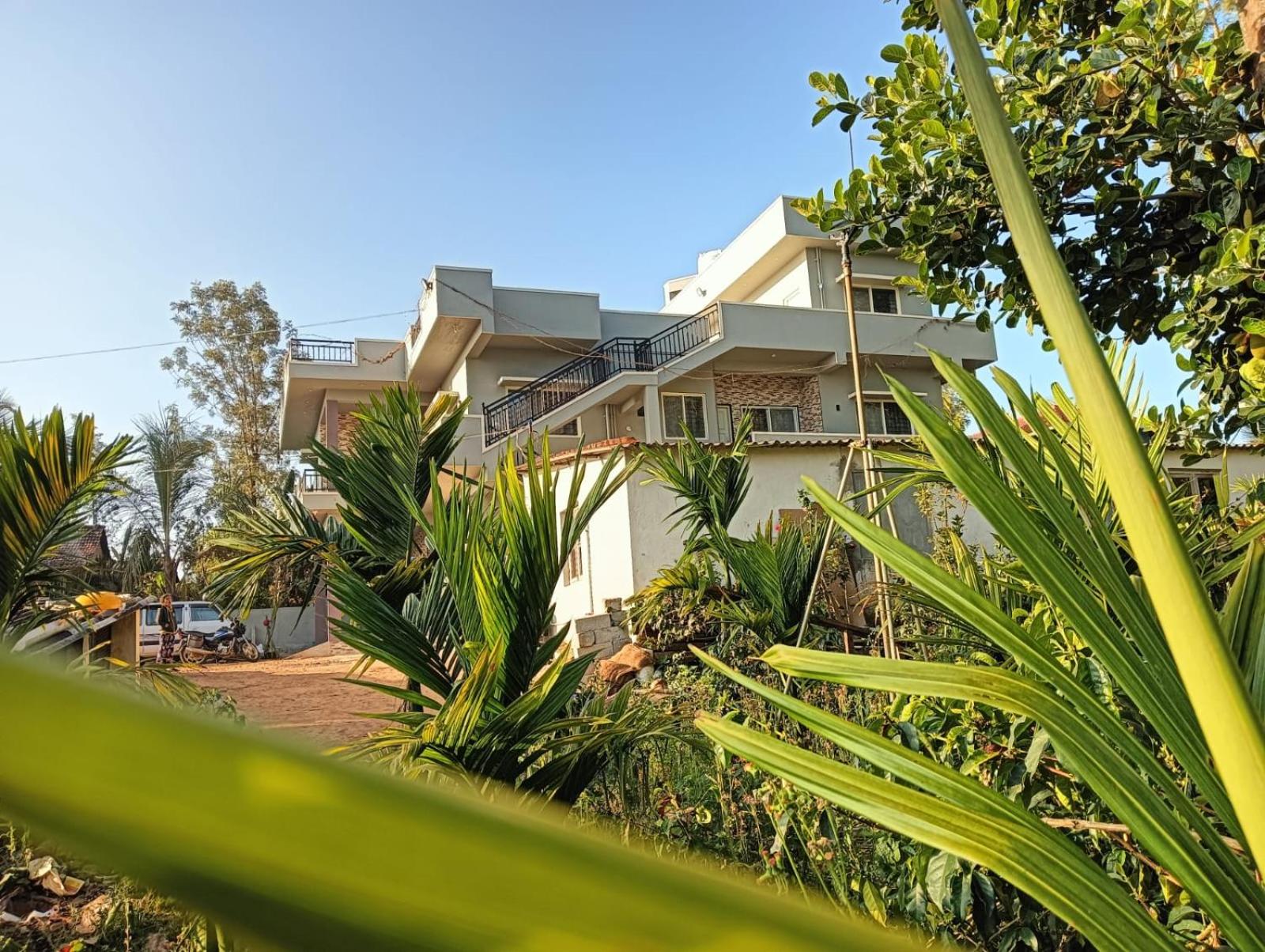 Giridhama homestay