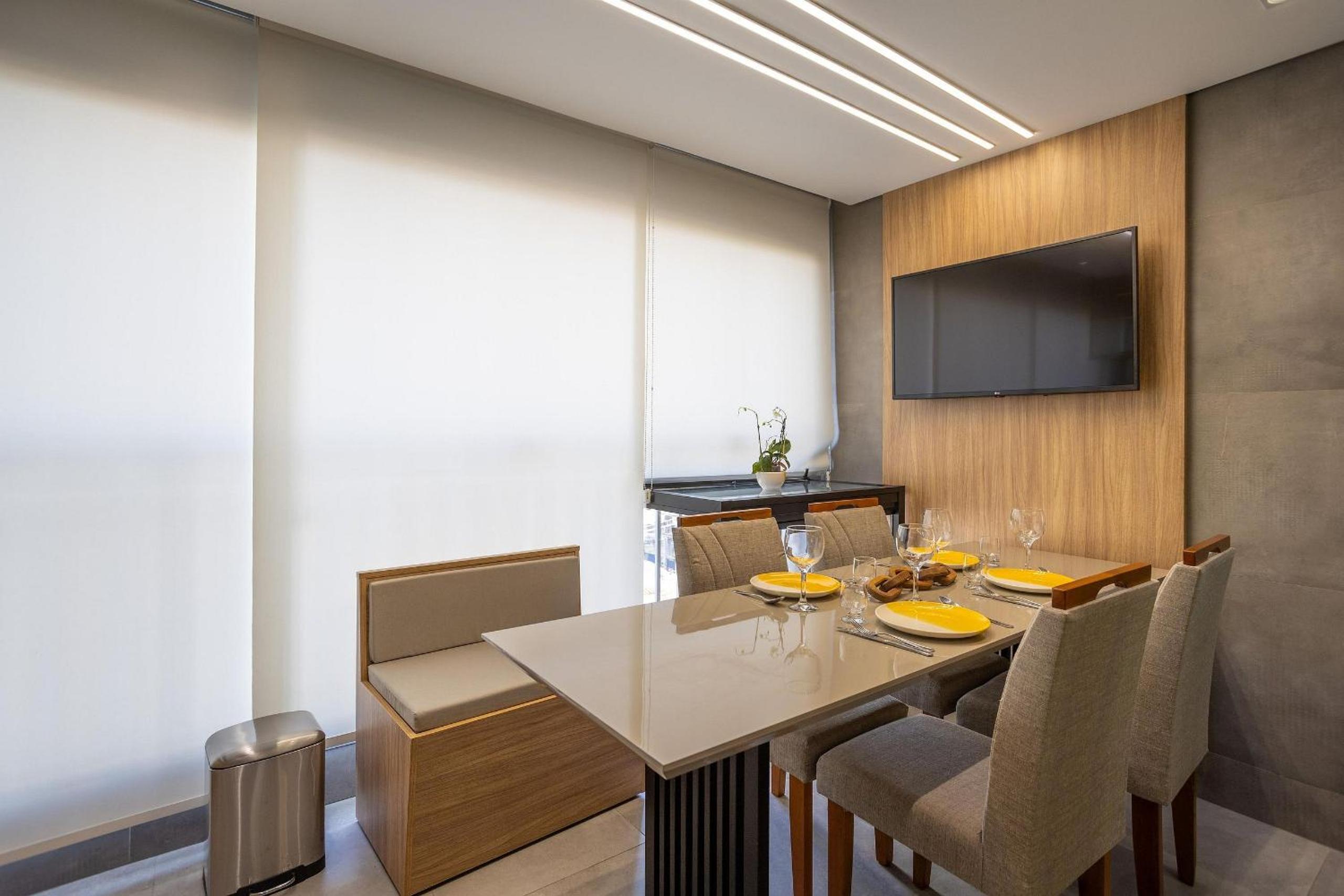 Platina 220