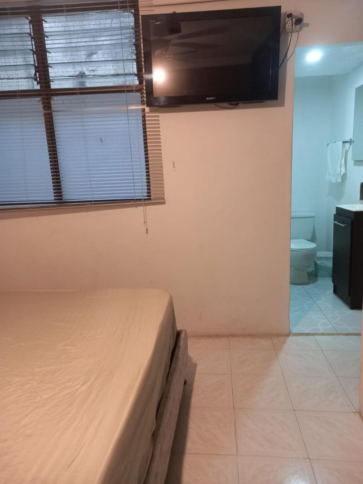 apartamento 3 habitaciones cerca al parque del poblado