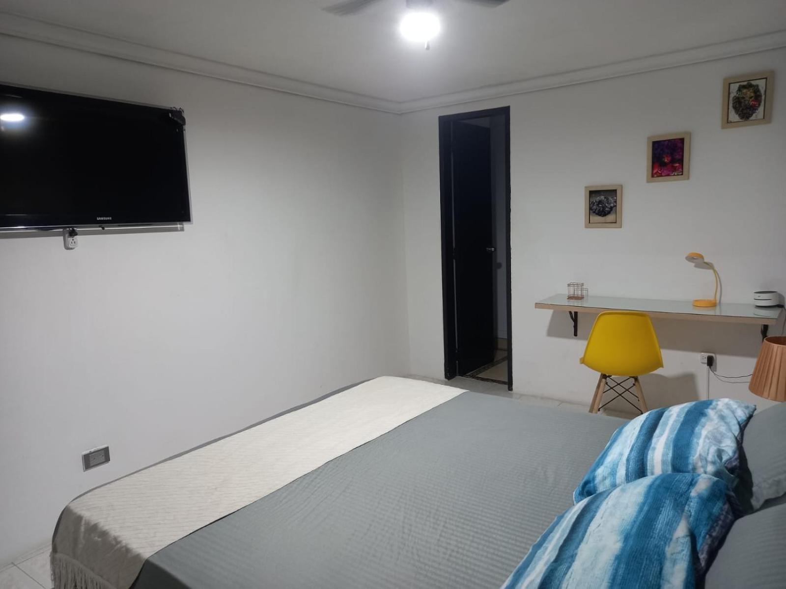 apartamento 3 habitaciones cerca al parque del poblado