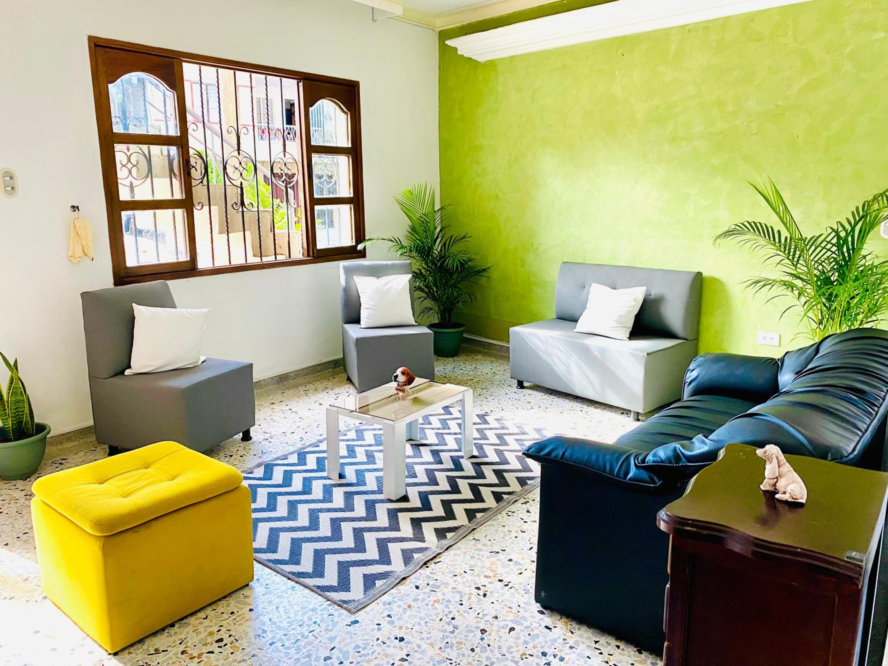 Ubicación excelente, casa amplia en Laureles