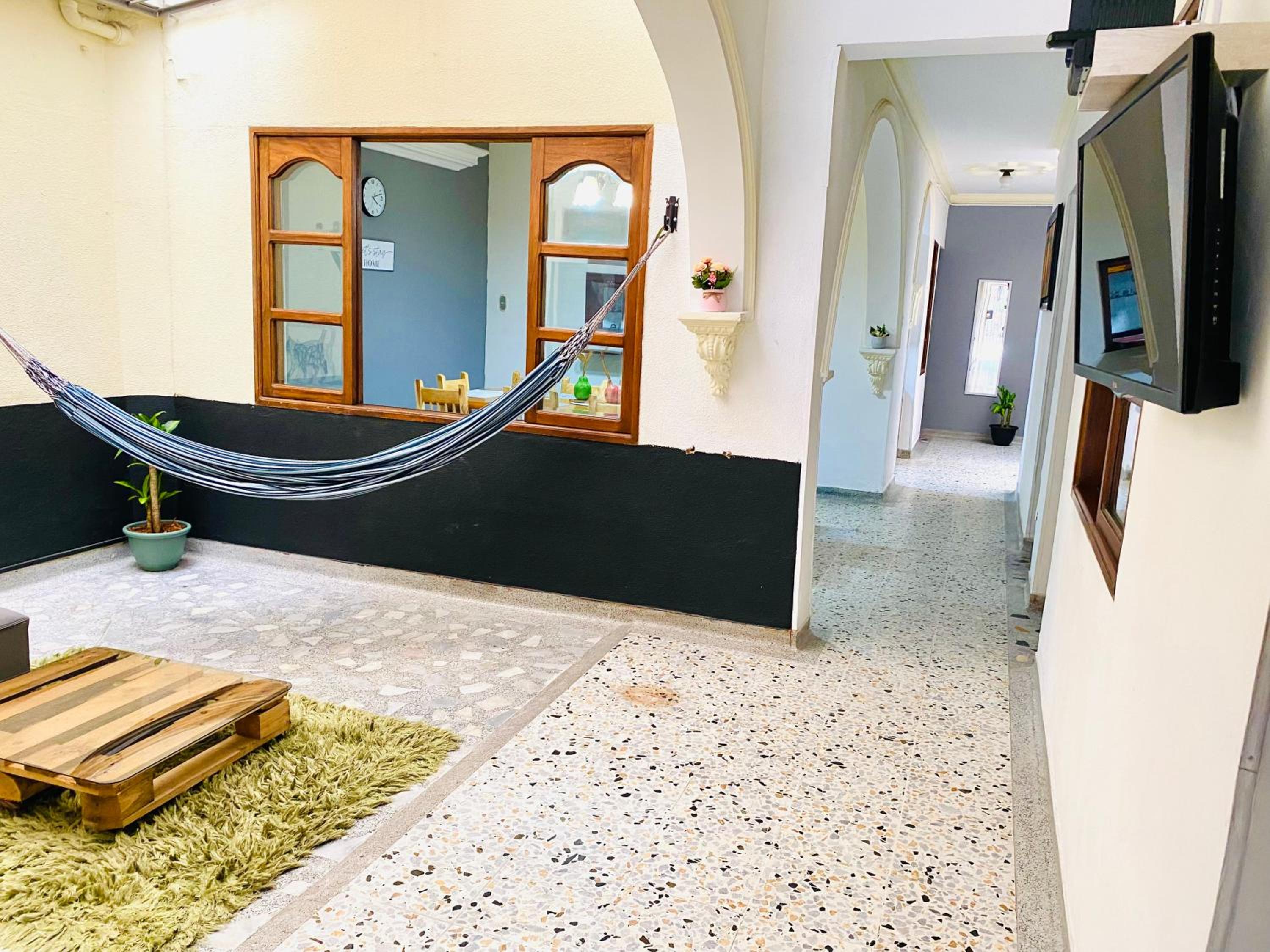 Ubicación excelente, casa amplia en Laureles