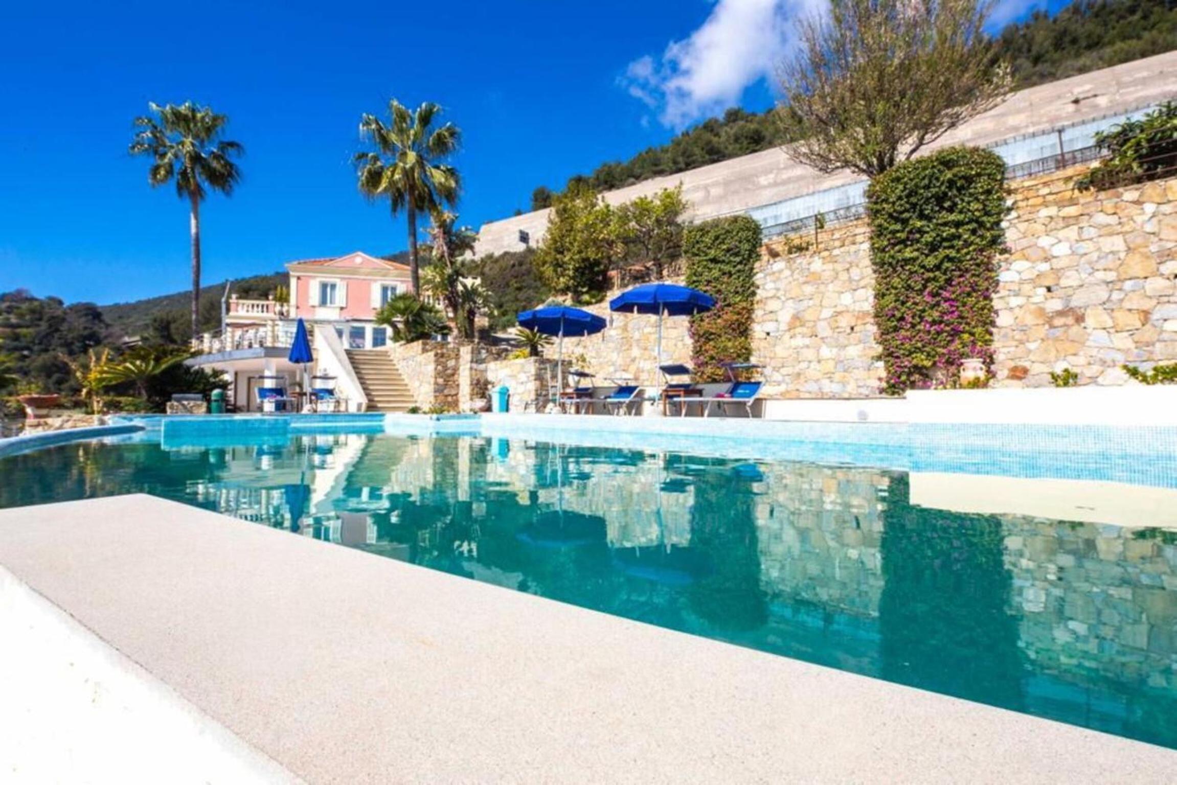 Villa Carolina