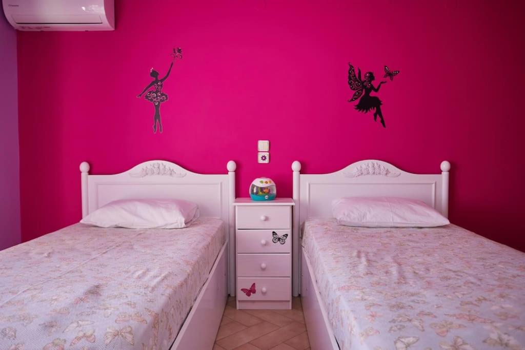 Luxury 3 Bedroom Apartment with Garden