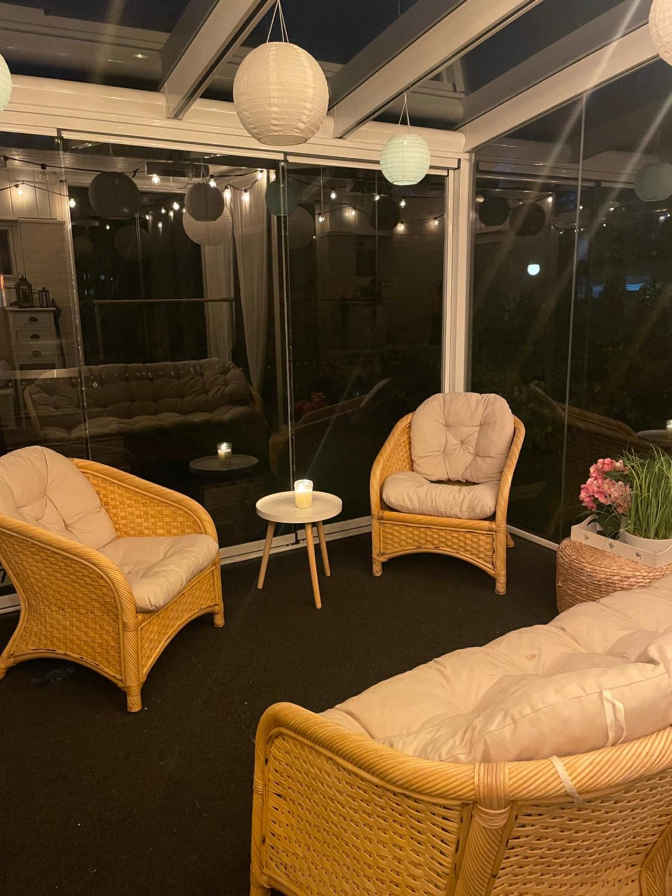Villa White Christmas