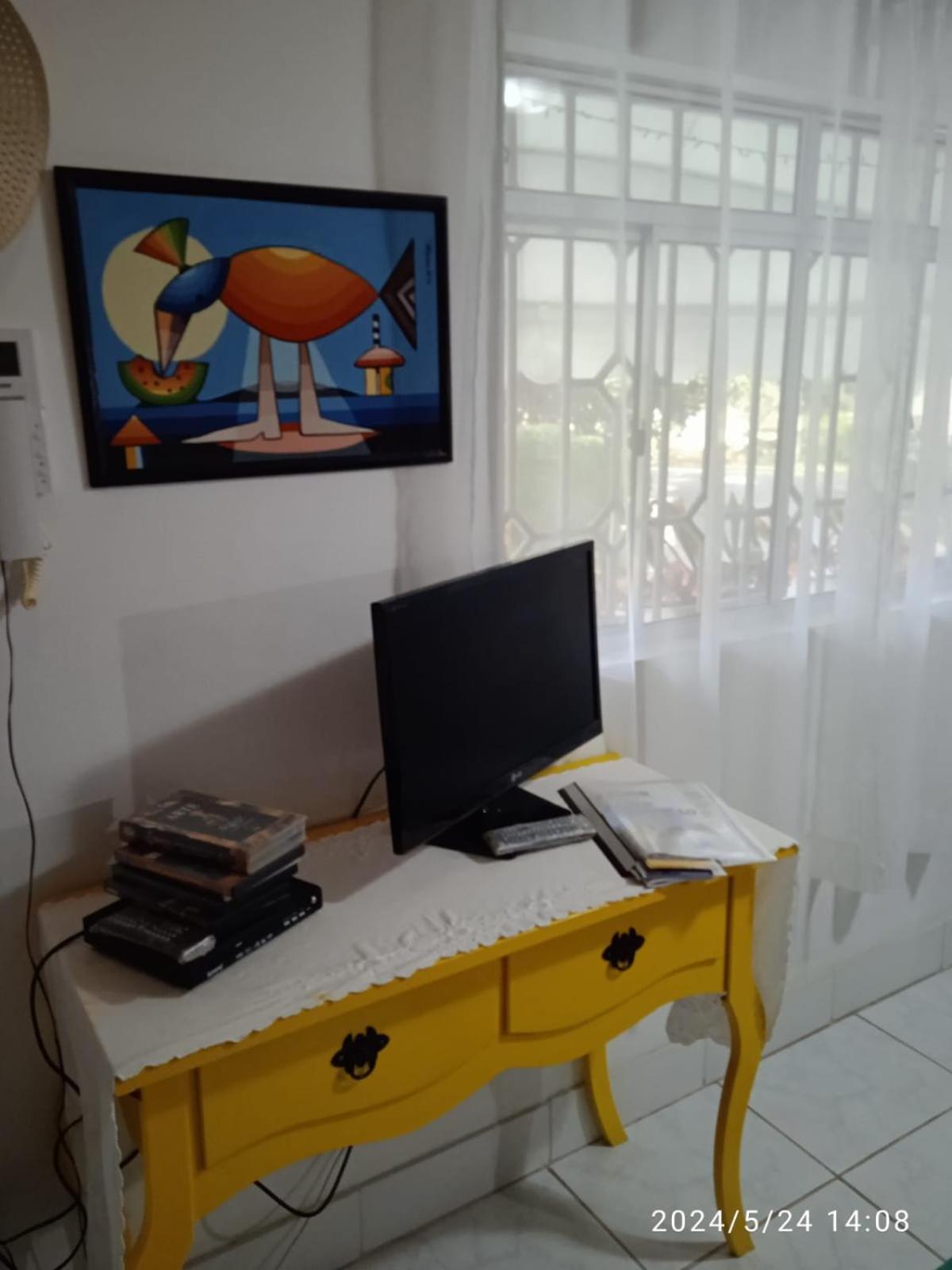 MINHA CASA,SUA CASA
