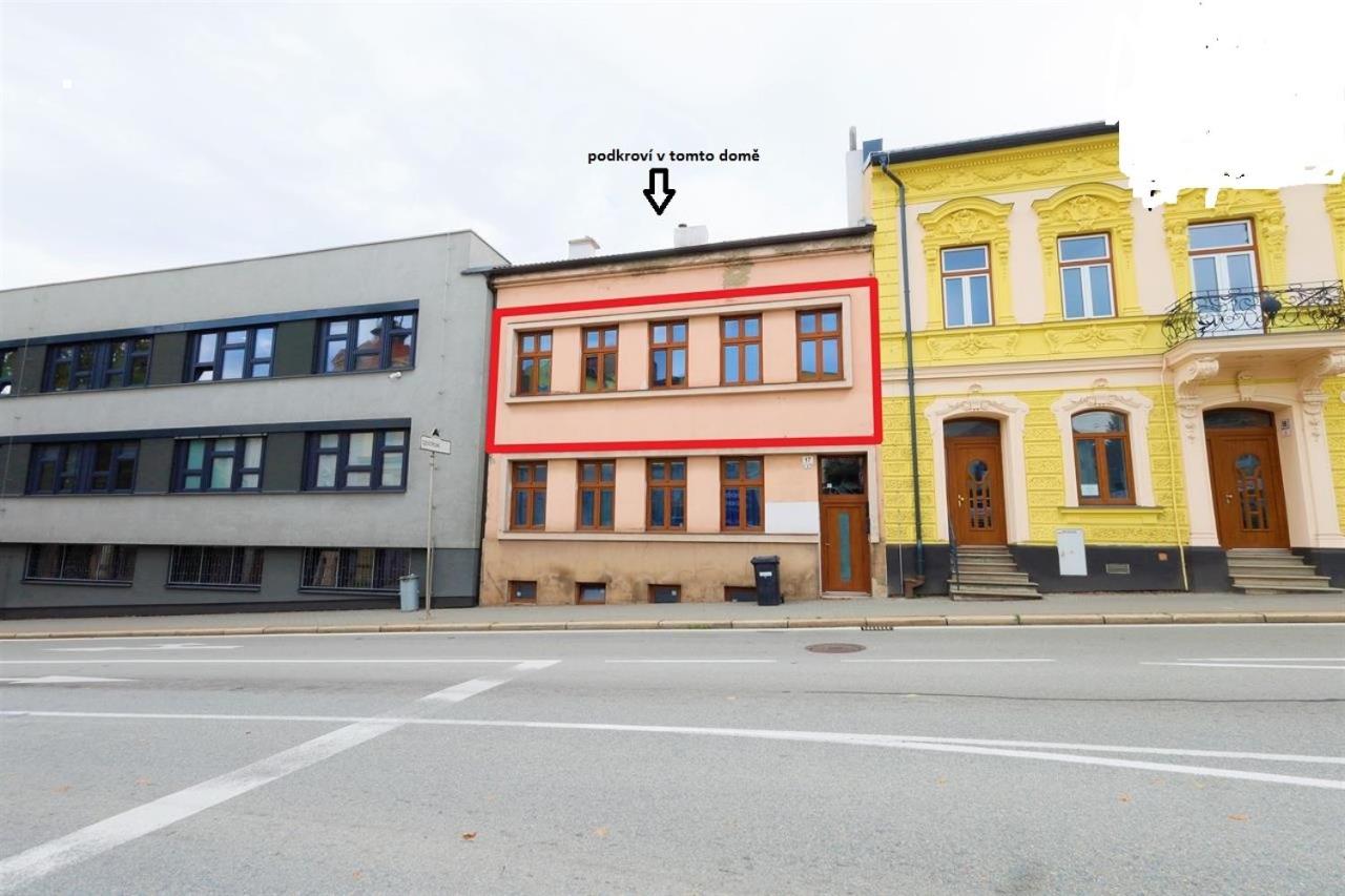 útulný podkrovní byt v centru Třebíče