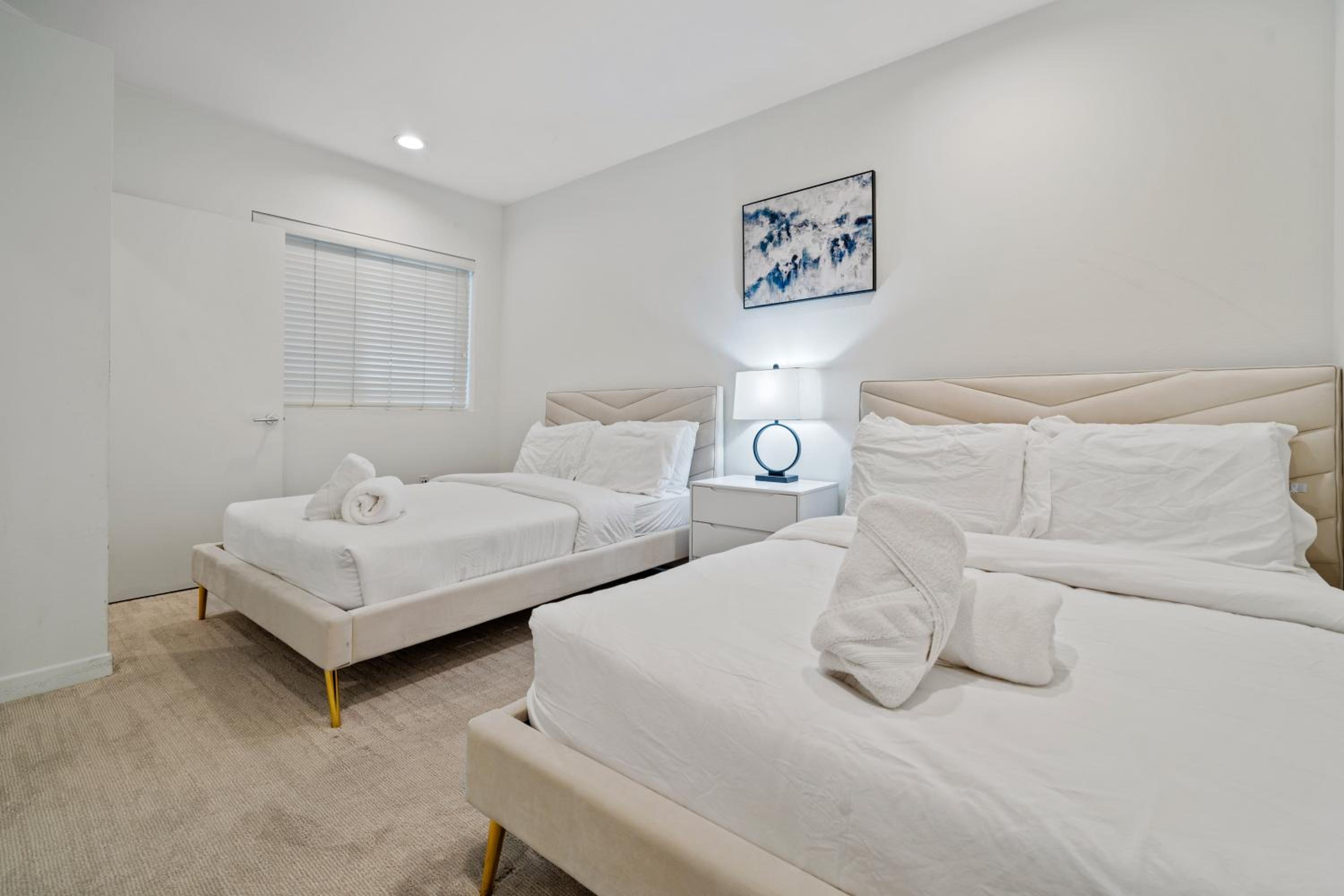 Los Angeles Vacations - Venice Marina Water Front Luxury Penthouse - Property Image 5