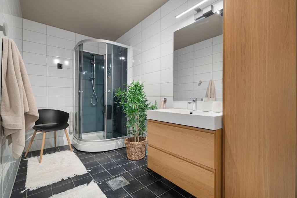 Aurora luxury apartment view 4