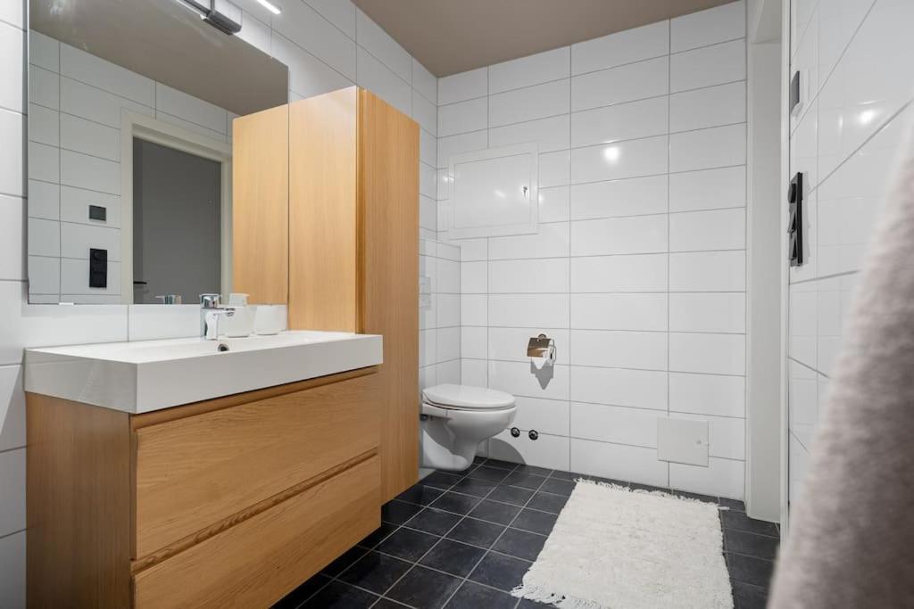 Aurora luxury apartment view 5