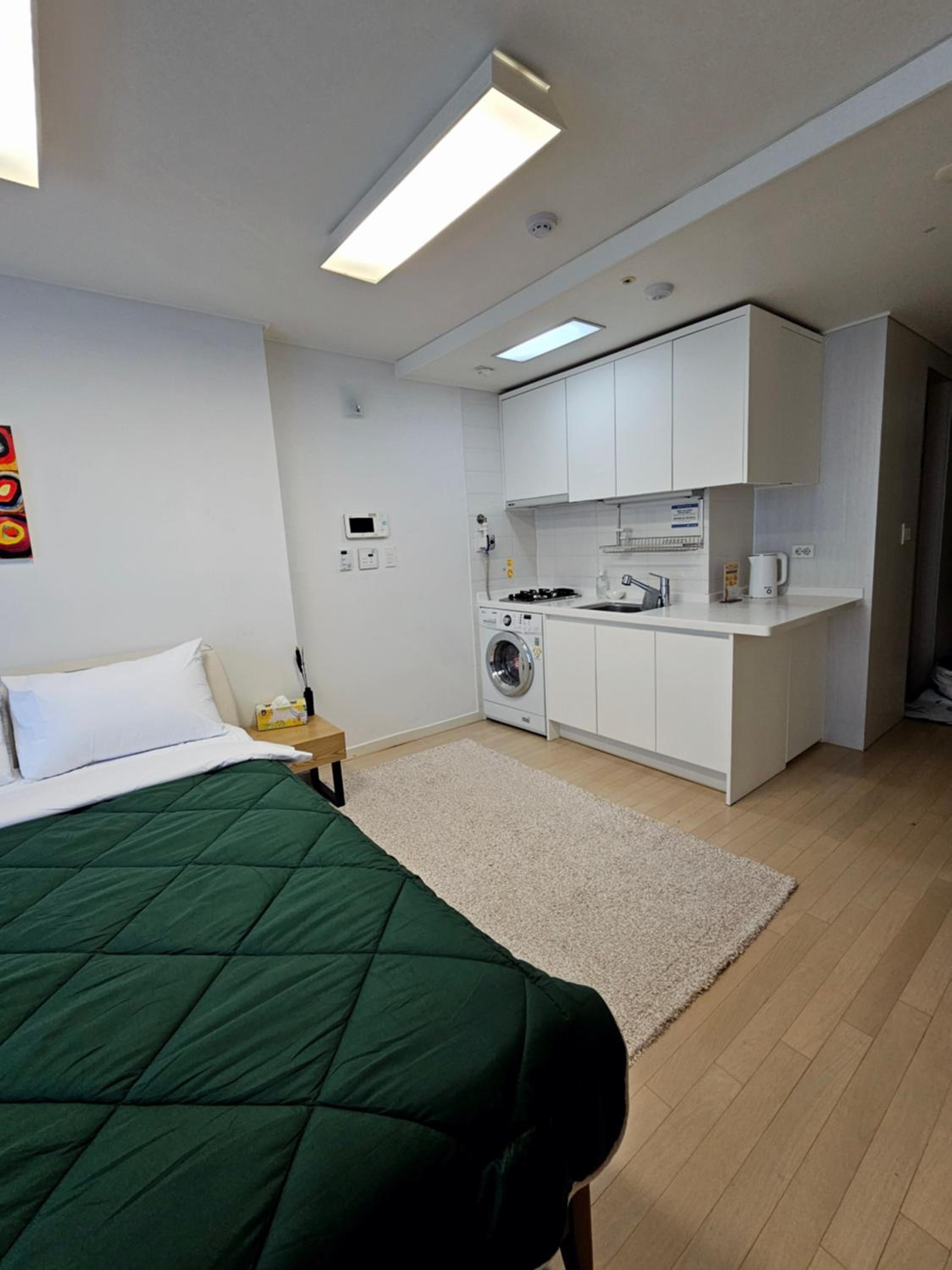 40, 2 minutes run to the beach, close to the sea, 5 minutes to Club D Oasis swimming pool, nice and long walk along the beach view 4