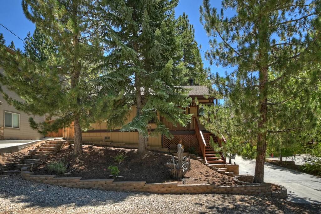 Modern 3BR Retreat Perfect for Family Getaway