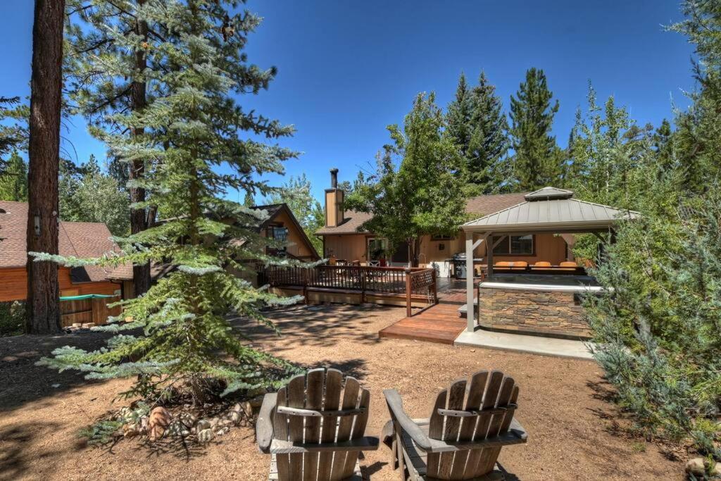 Modern 3BR Retreat Perfect for Family Getaway