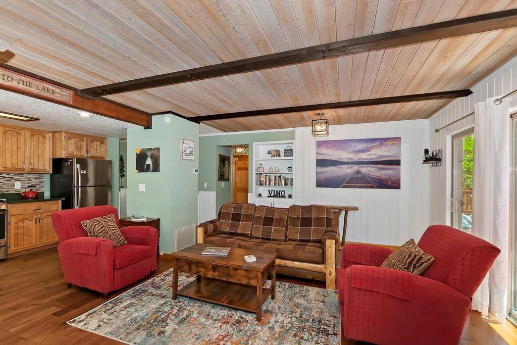 Modern 3BR Retreat Perfect for Family Getaway