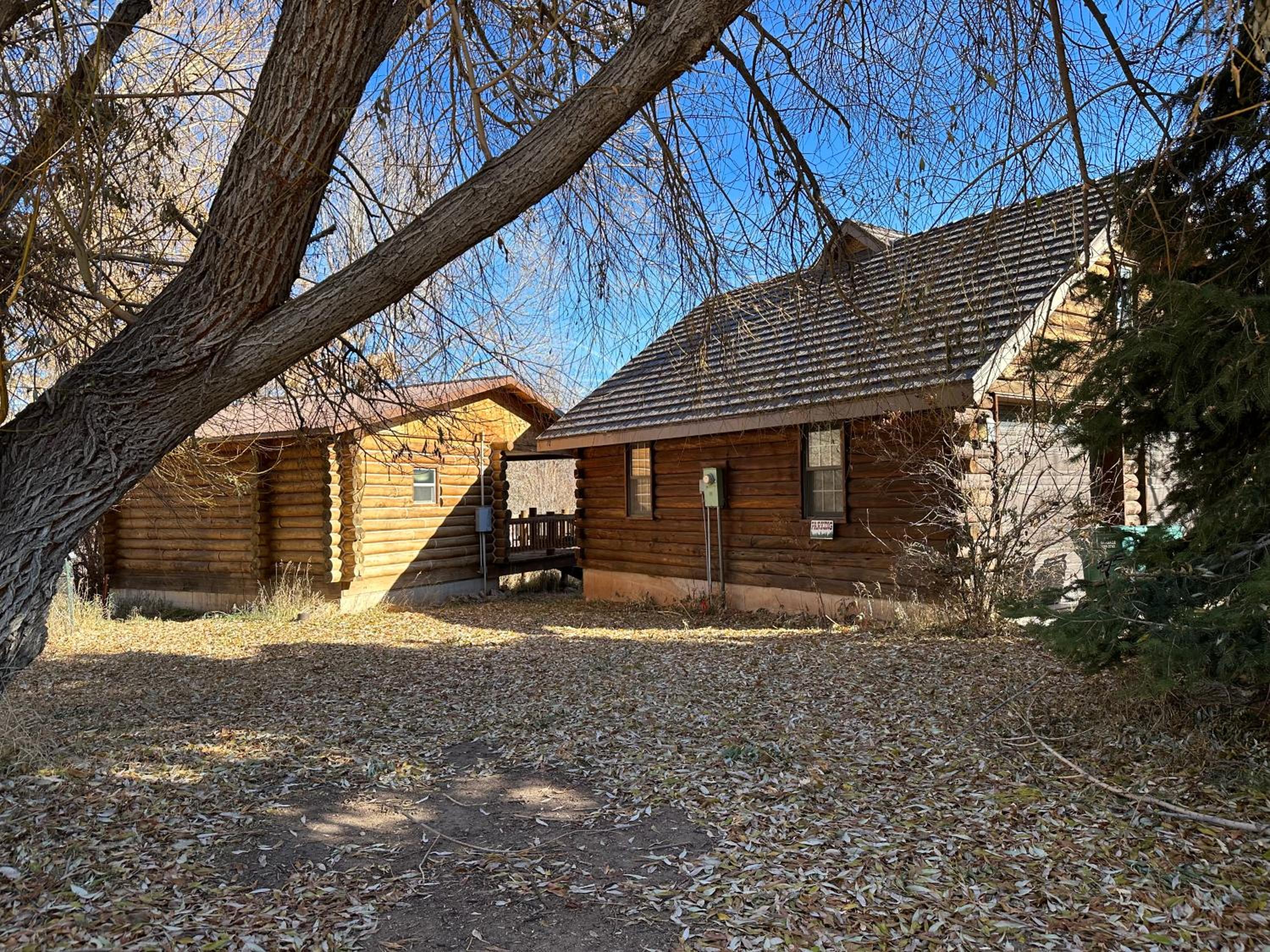 Cozy Canyon Cabin view 2