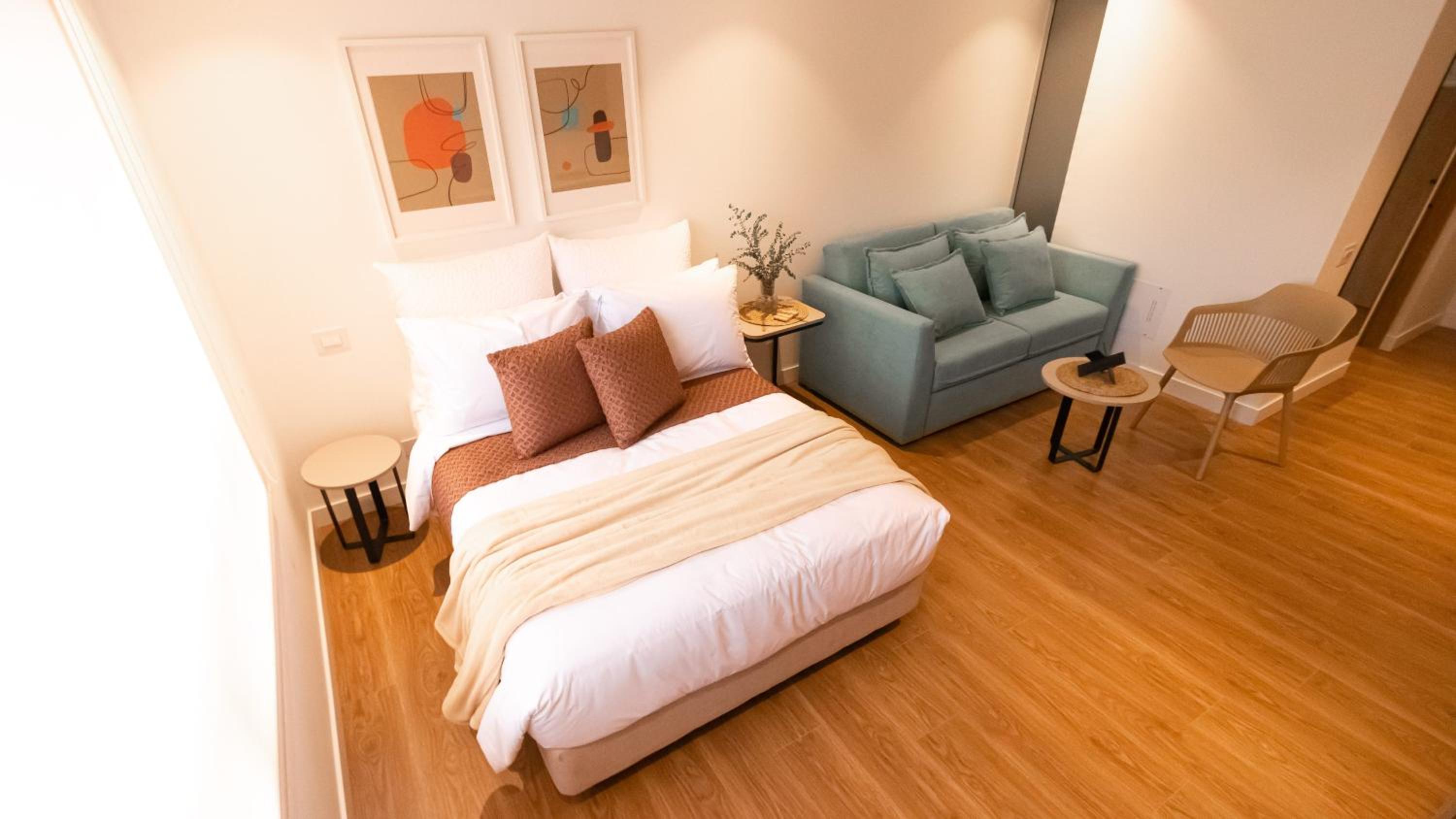 Avanzza apartamentos cerca del Dorado by Wellcome