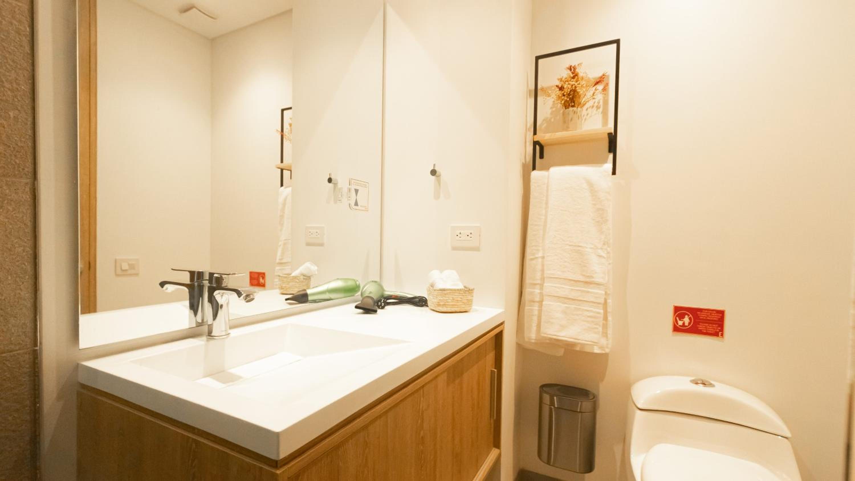 Avanzza apartamentos cerca del Dorado by Wellcome