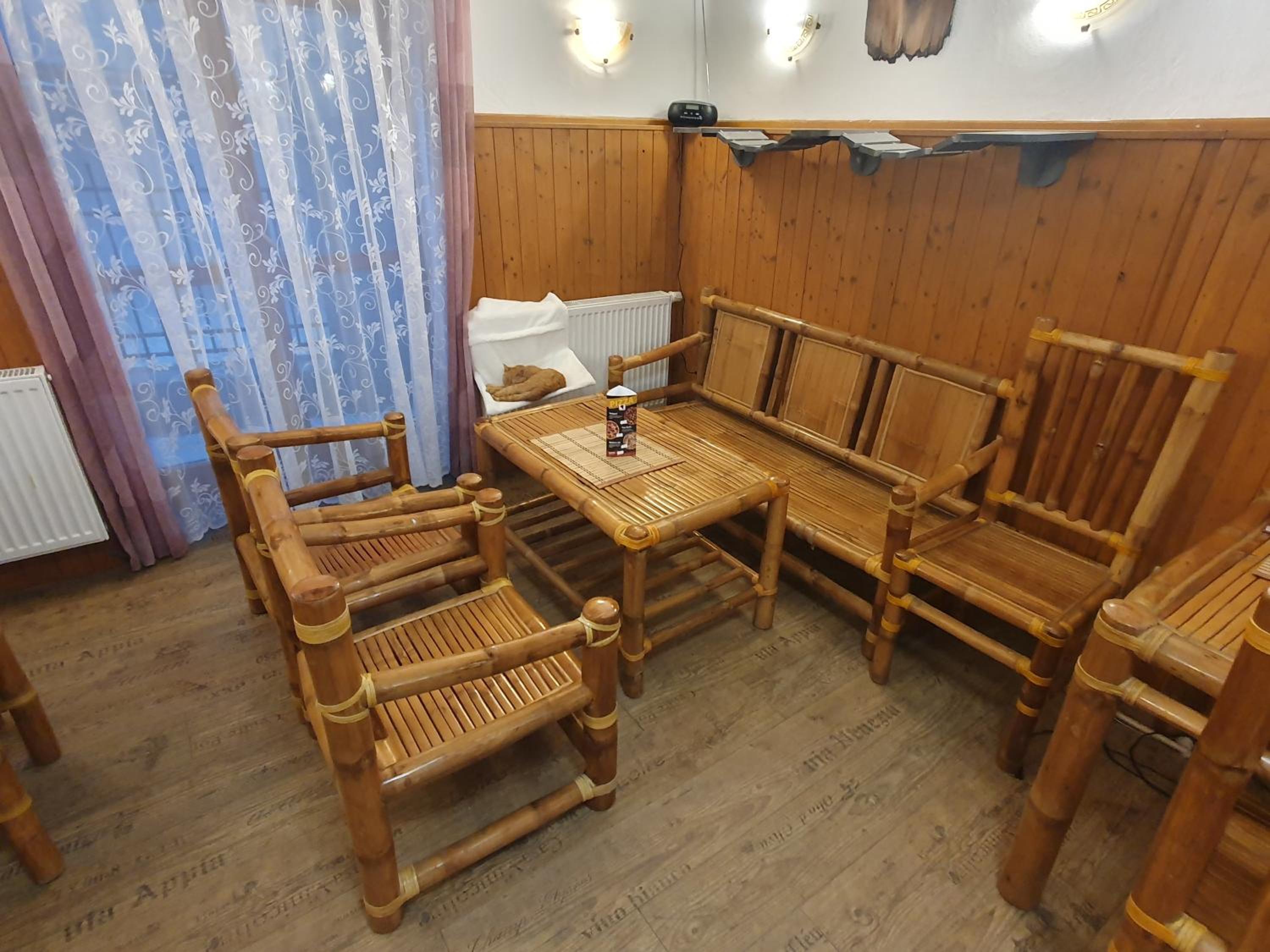 Vířivka a sauna na pokoji,nebo na vlastní terase - Farma u Příbrami