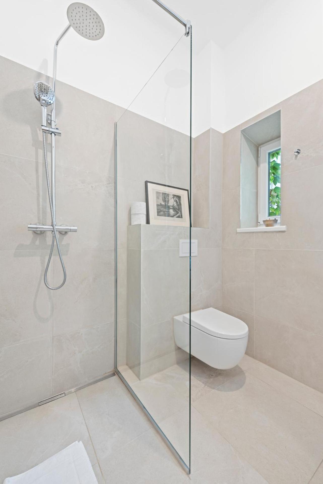 Josefstadt City Apartment is Calling