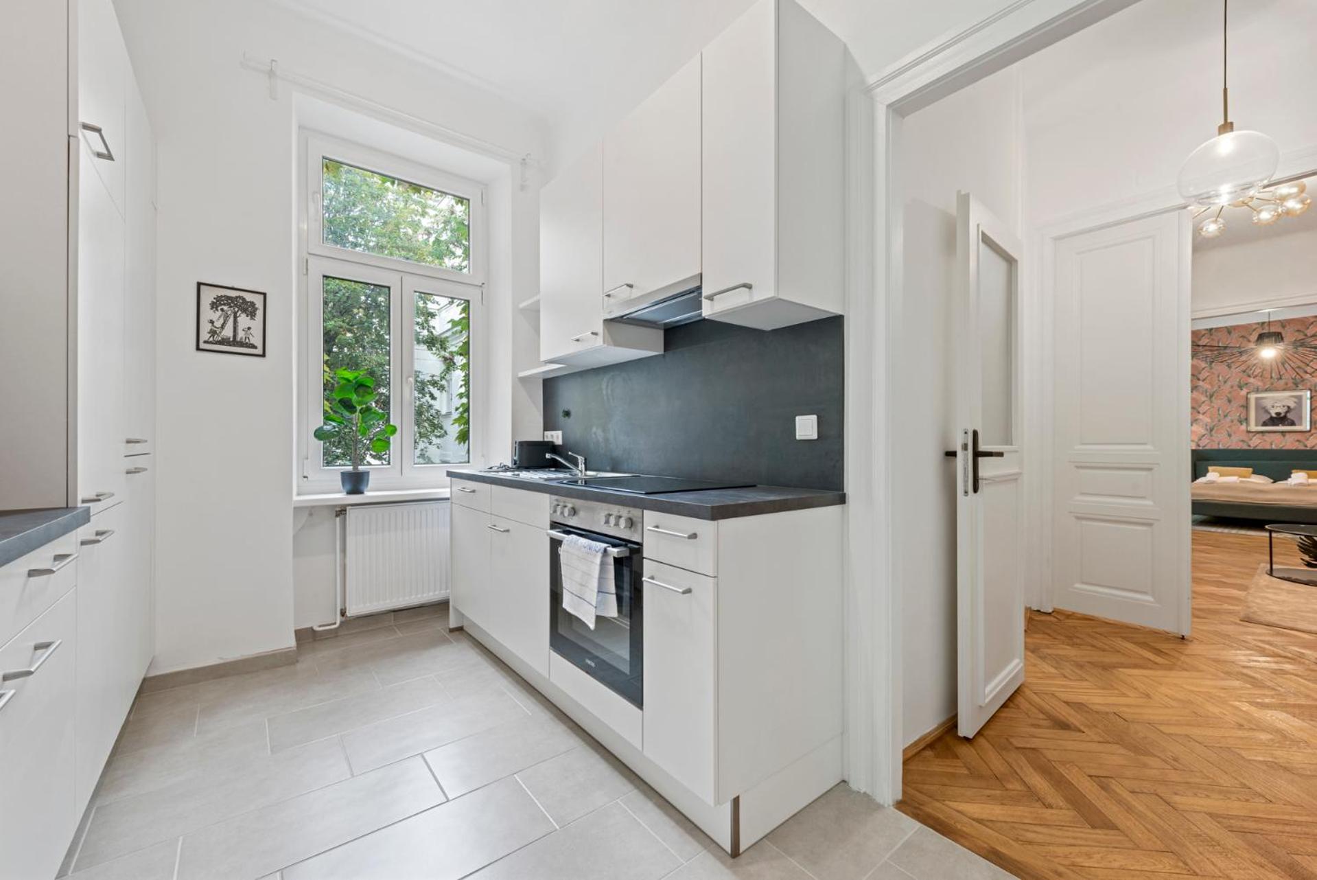 Josefstadt City Apartment is Calling