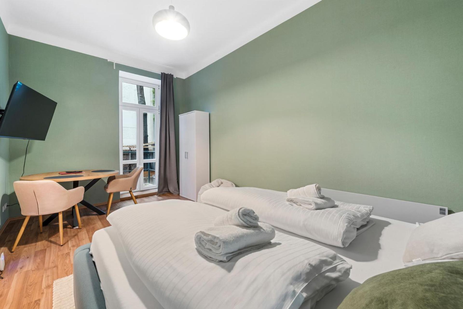 Josefstadt City Apartment is Calling