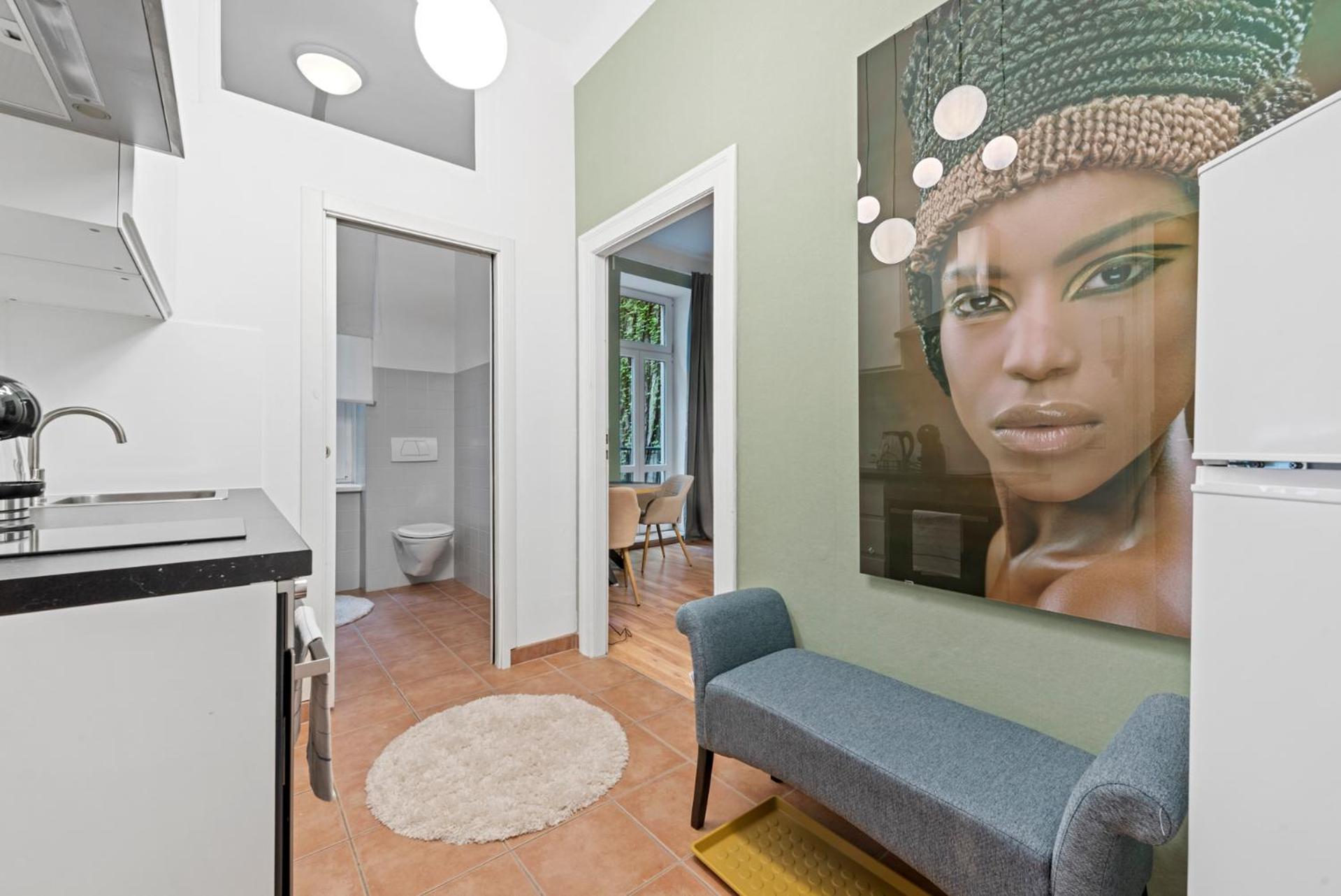 Josefstadt City Apartment is Calling