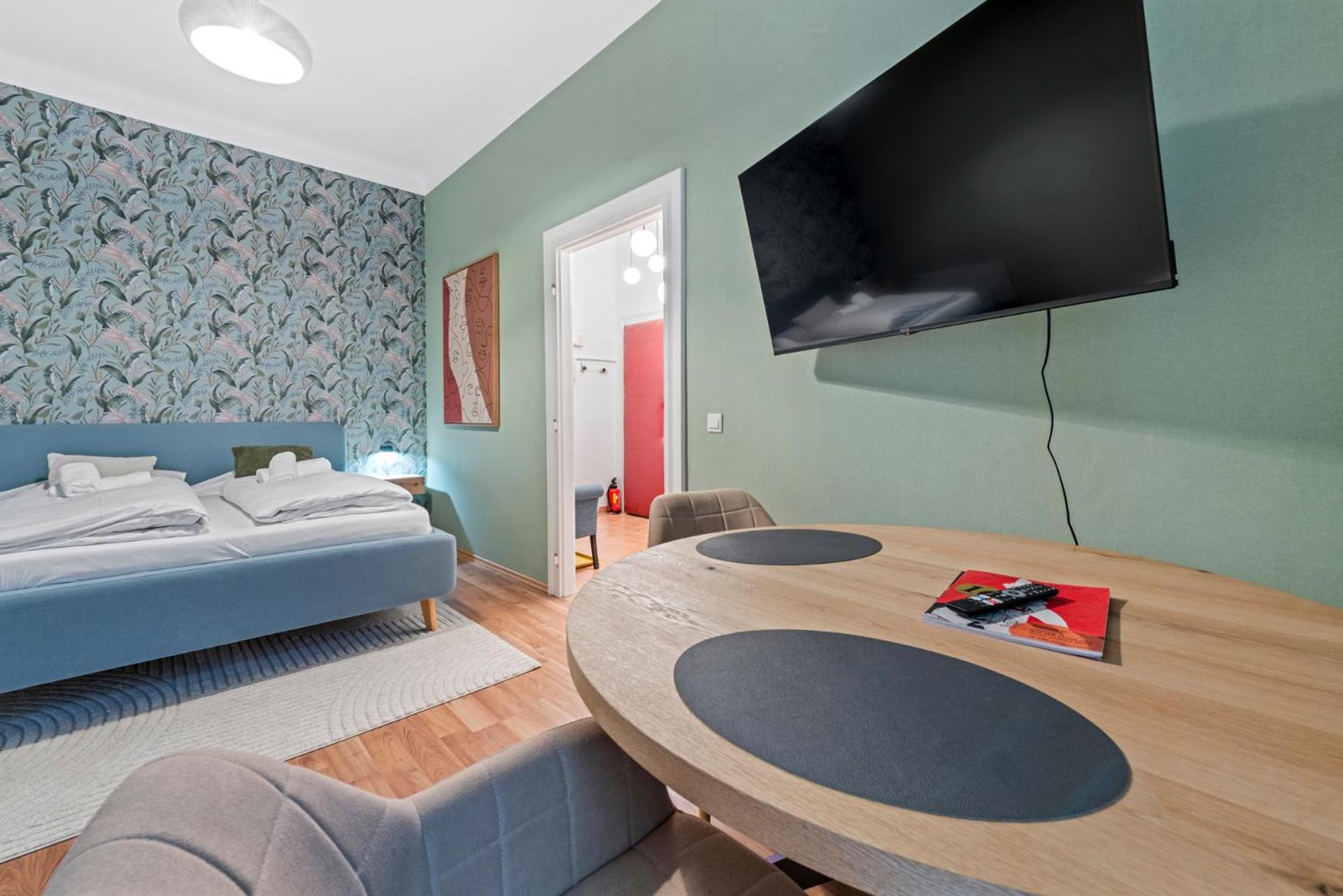 Josefstadt City Apartment is Calling