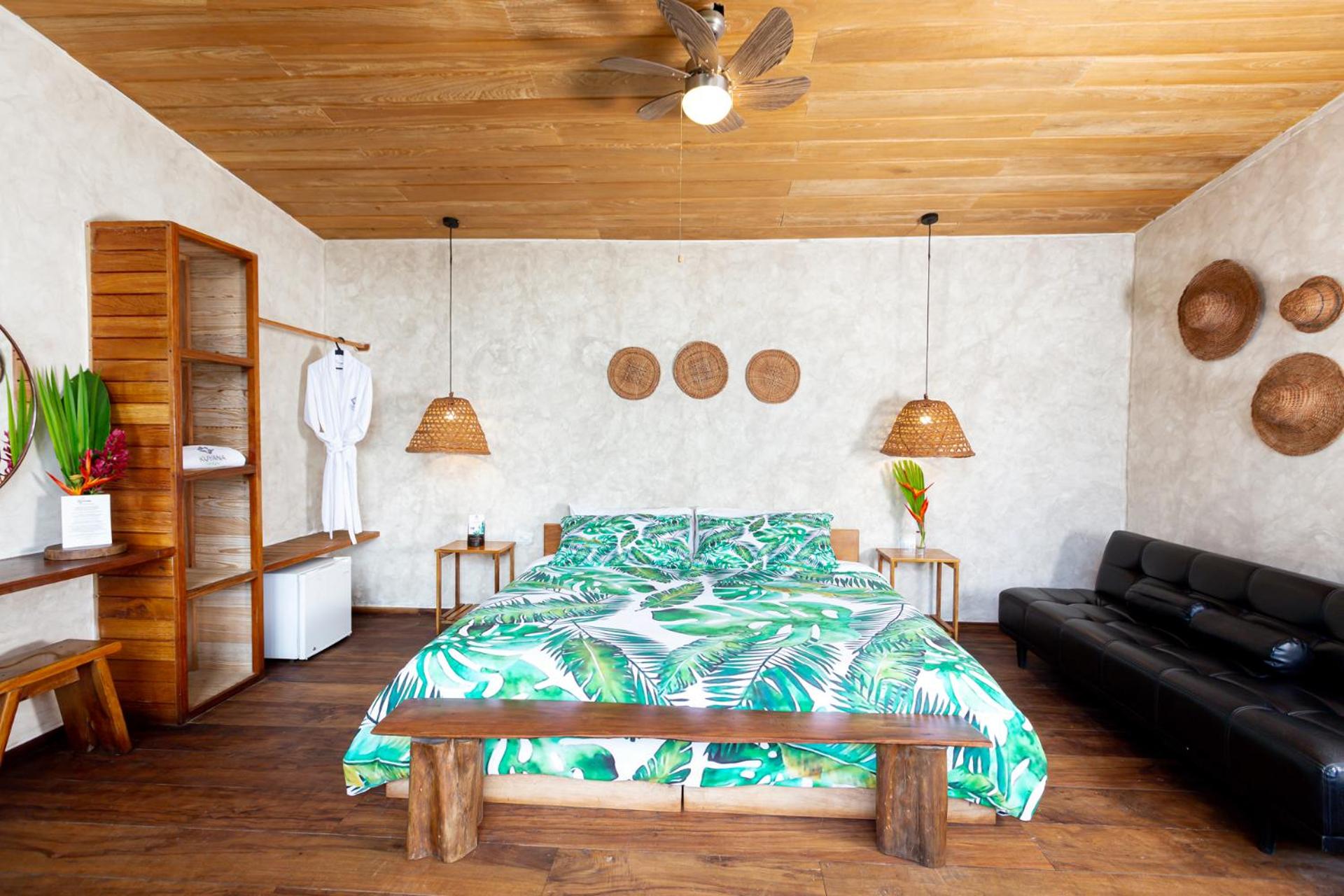 Kuyana Amazon Lodge