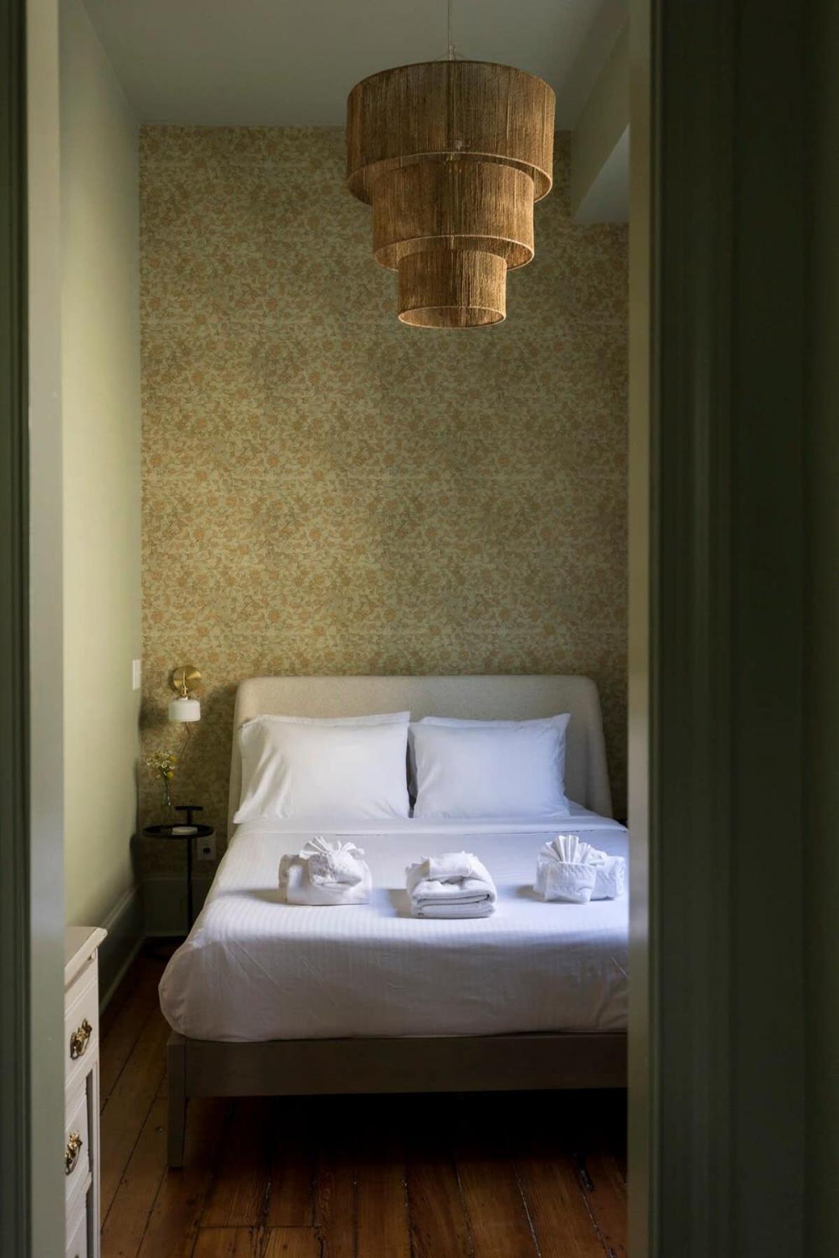Innkeepers Quarters Queen Suite with Breakfast