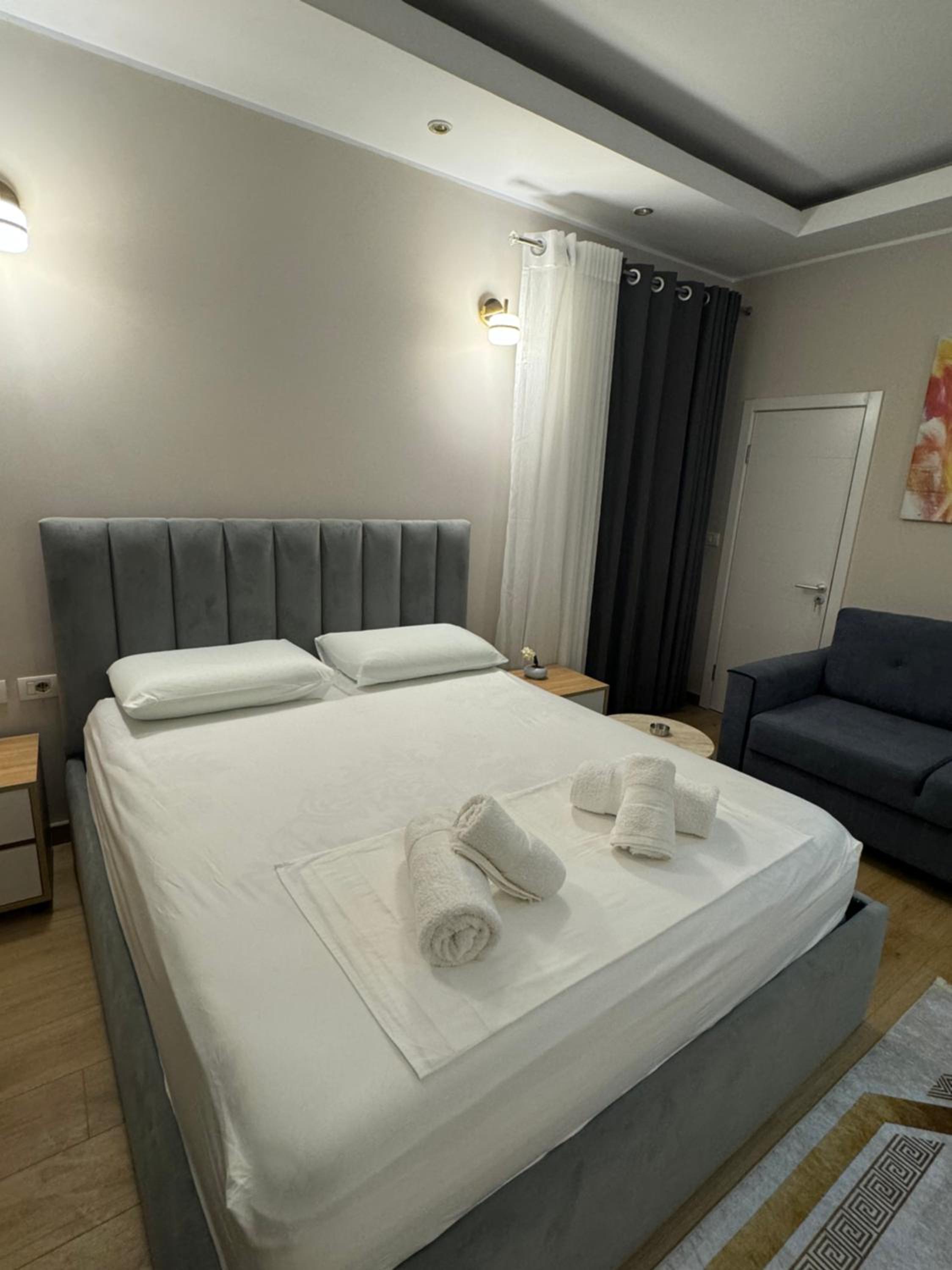 Oni Apartment
