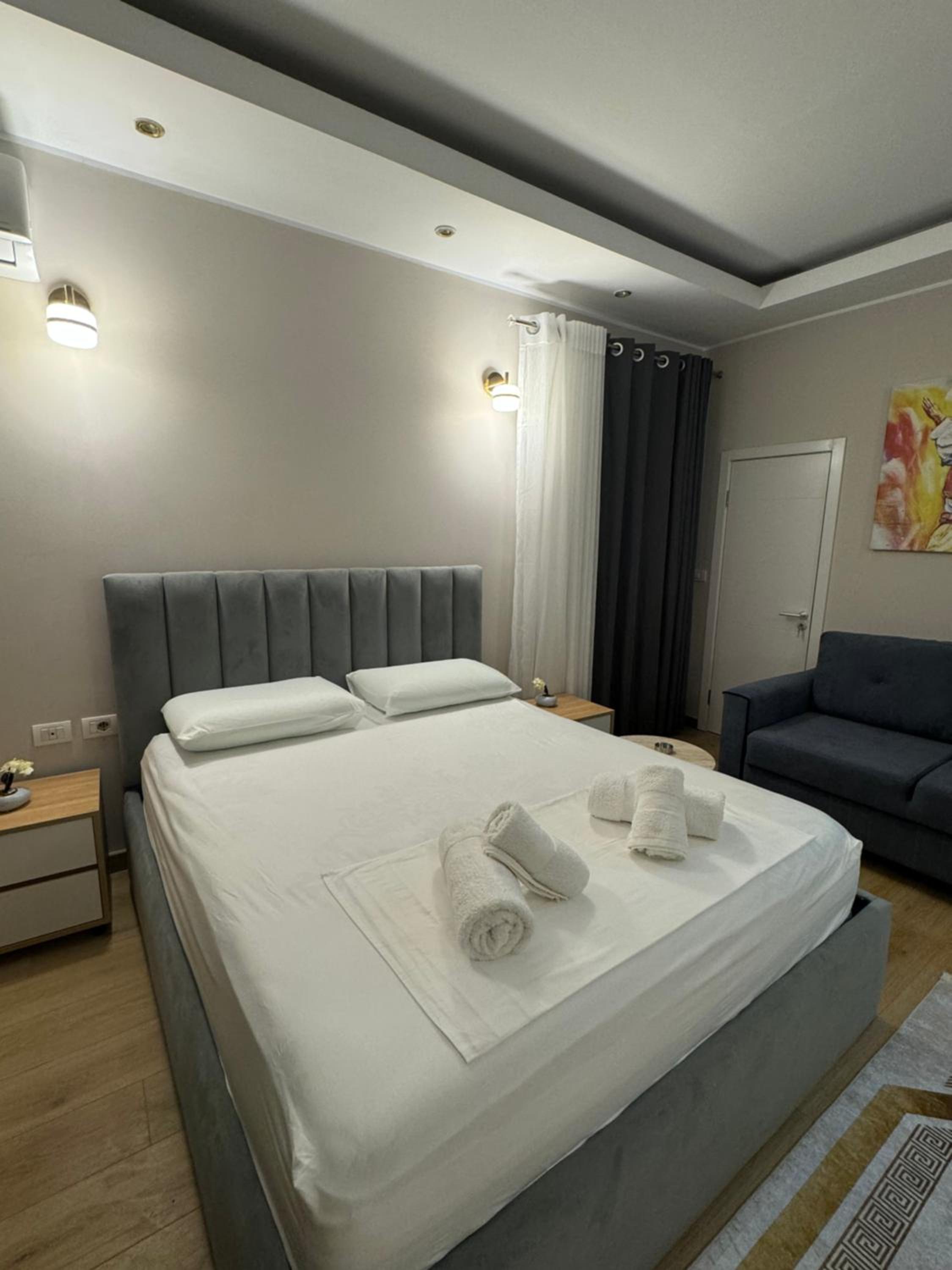 Oni Apartment