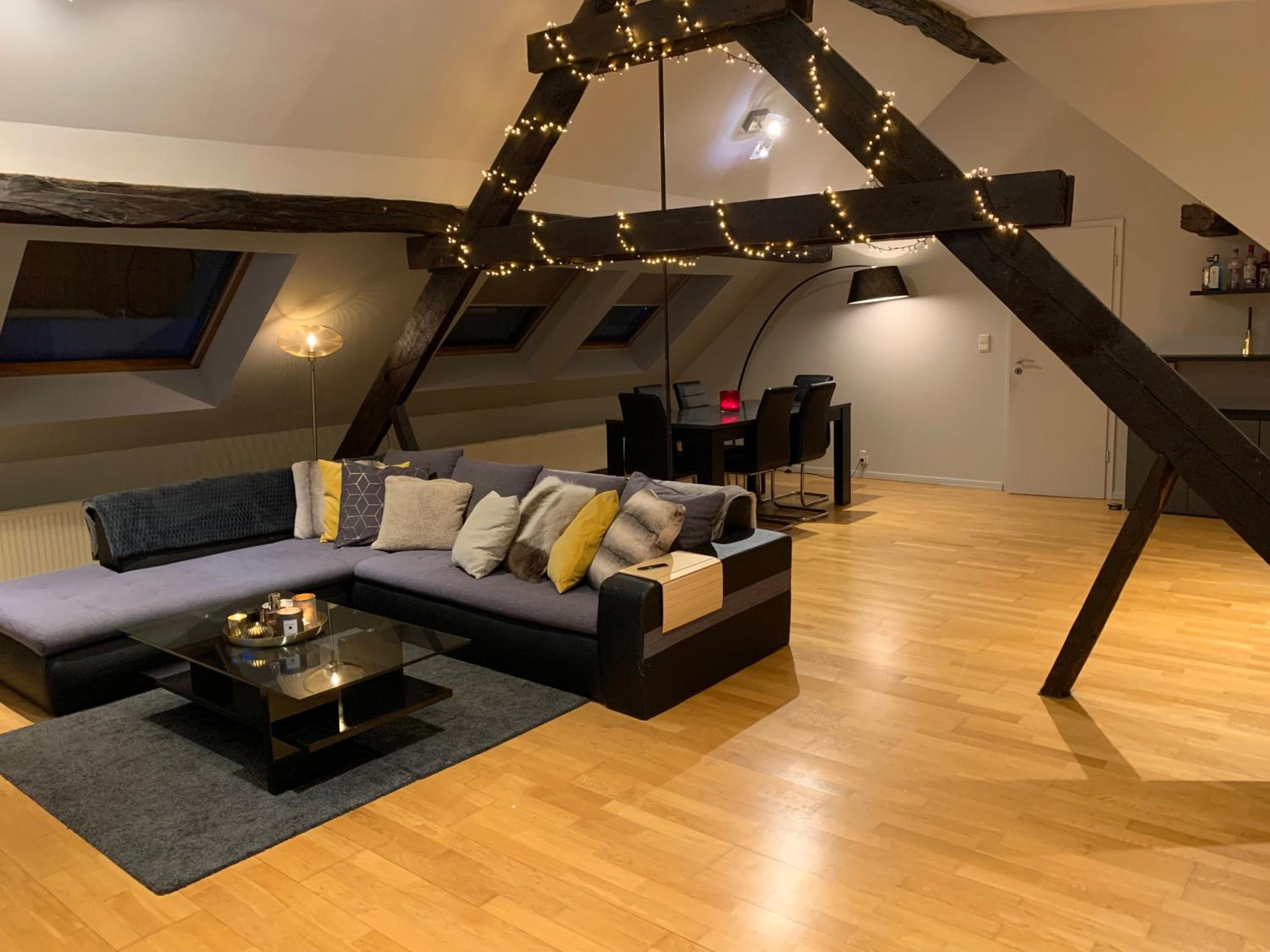 Lovely loft for romantic getaway or family trip