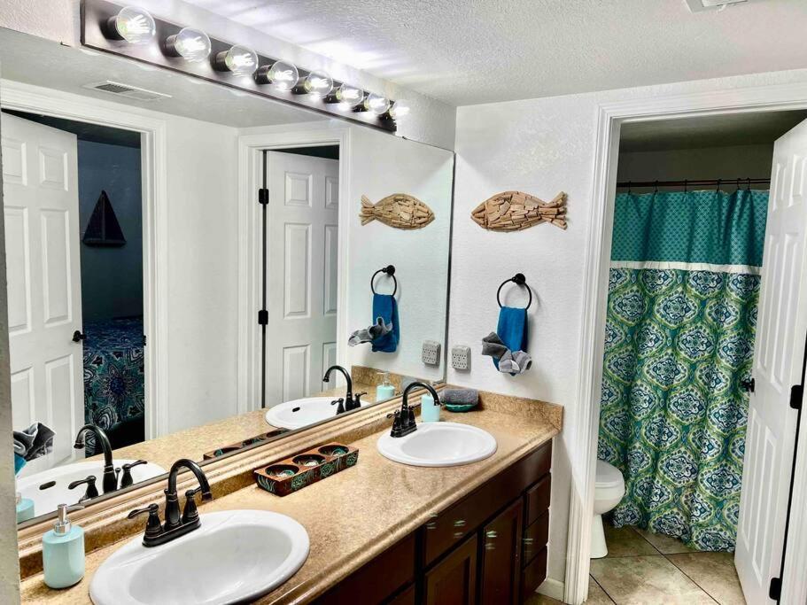 Condo in Branson -waterfront, peaceful